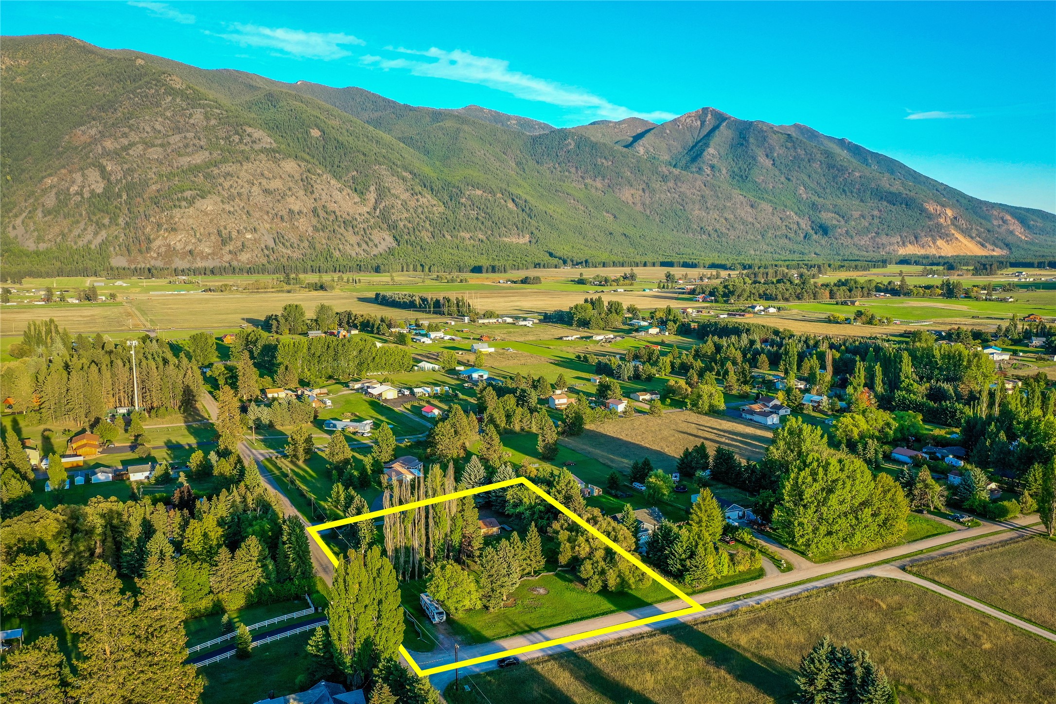 278 & 280 Bad Rock Drive