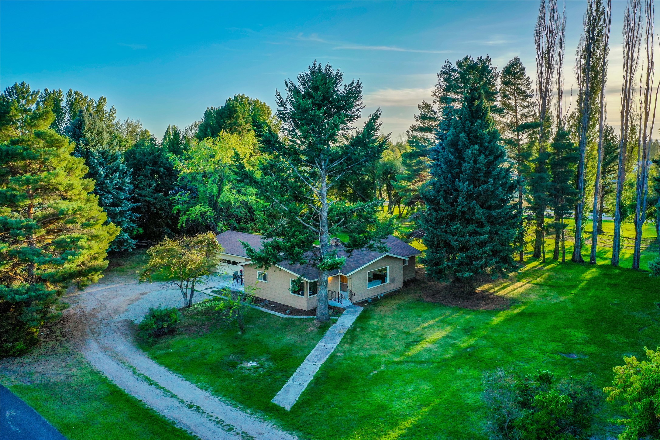 278 & 280 Bad Rock Drive