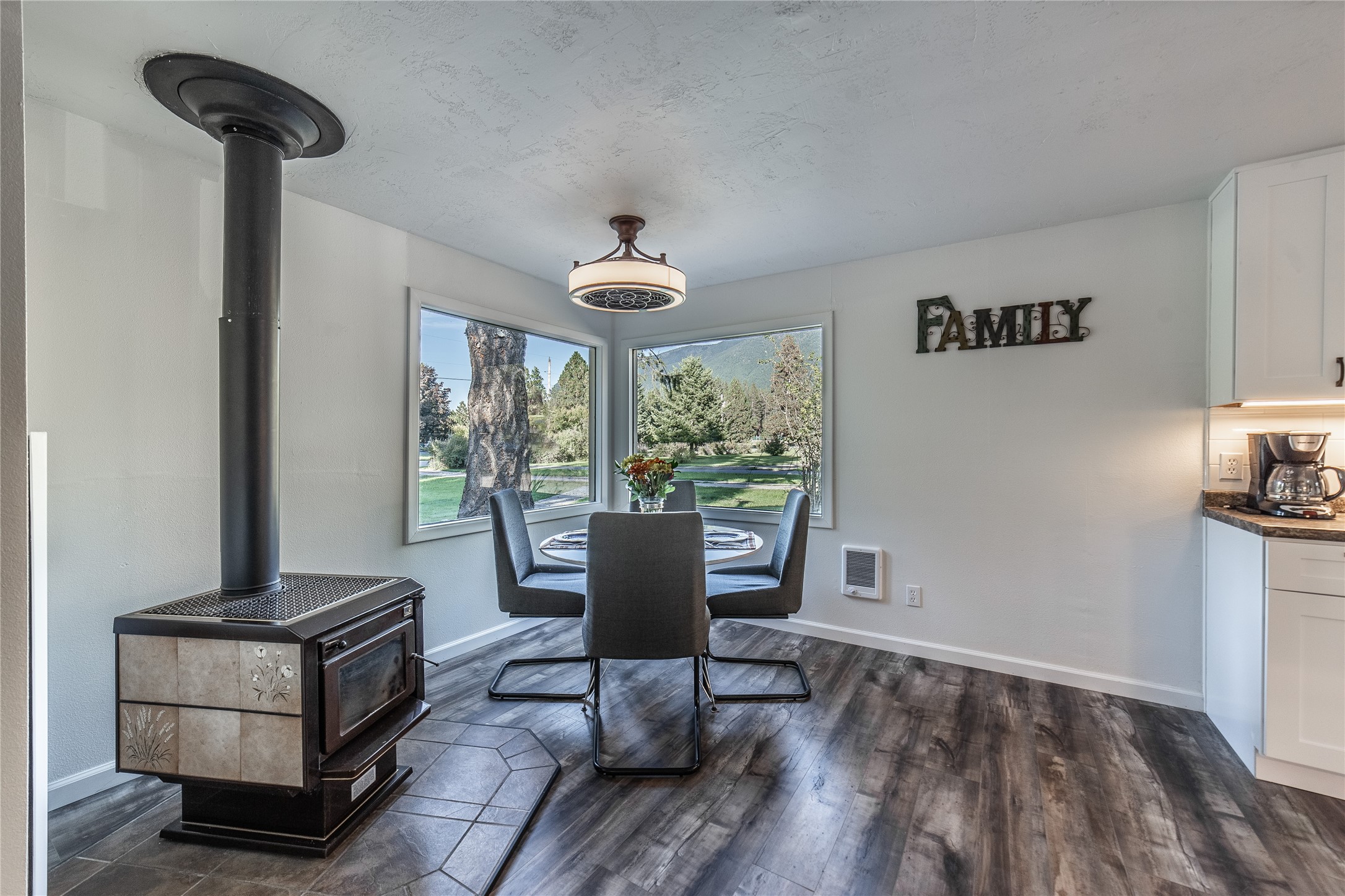 278 & 280 Bad Rock Drive