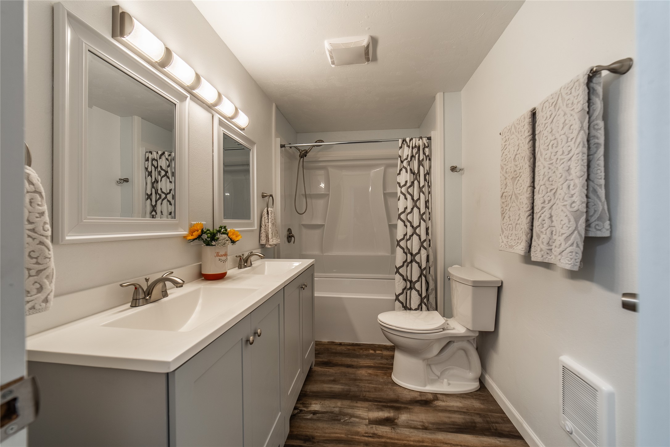 278 & 280 Bad Rock Drive