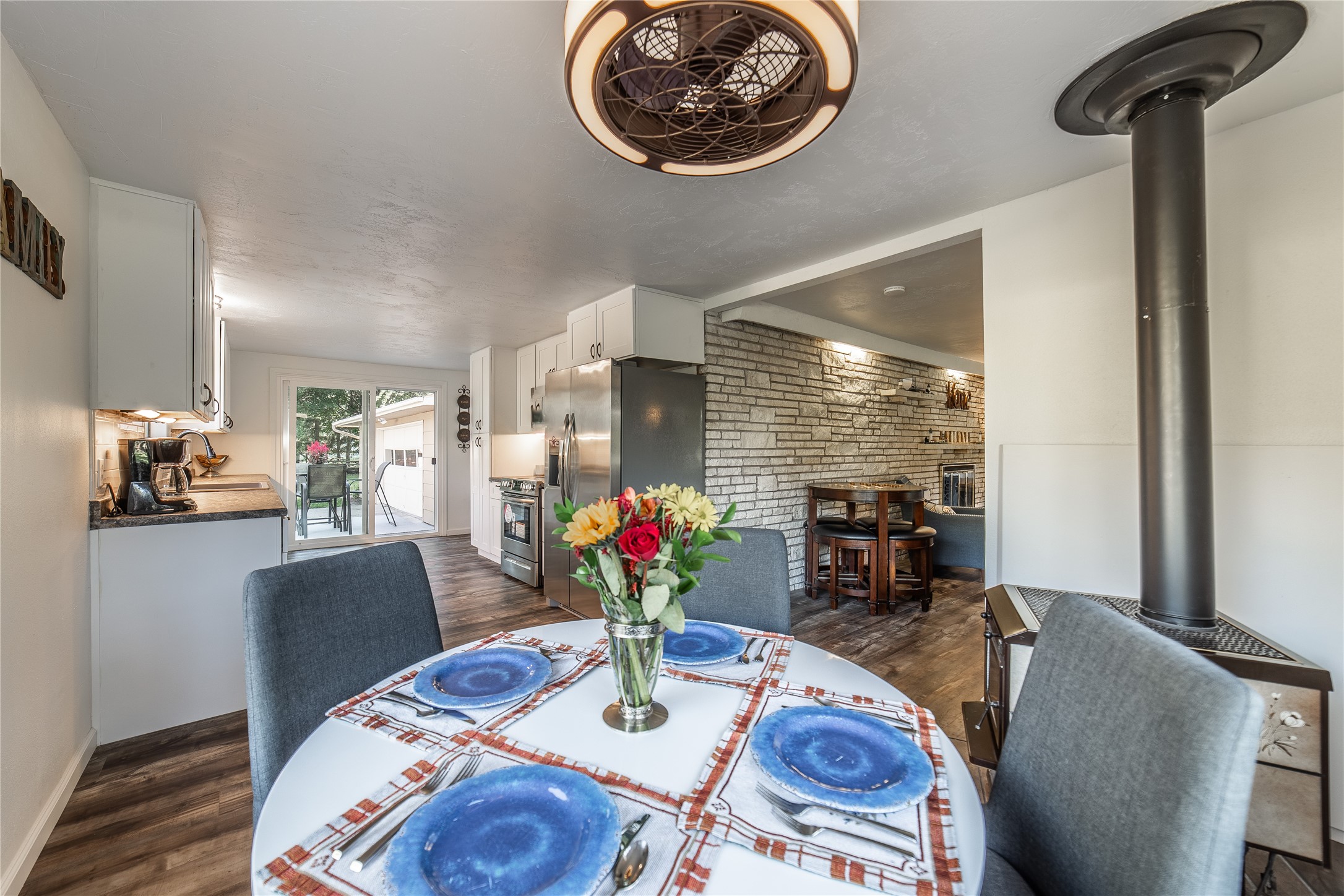 278 & 280 Bad Rock Drive