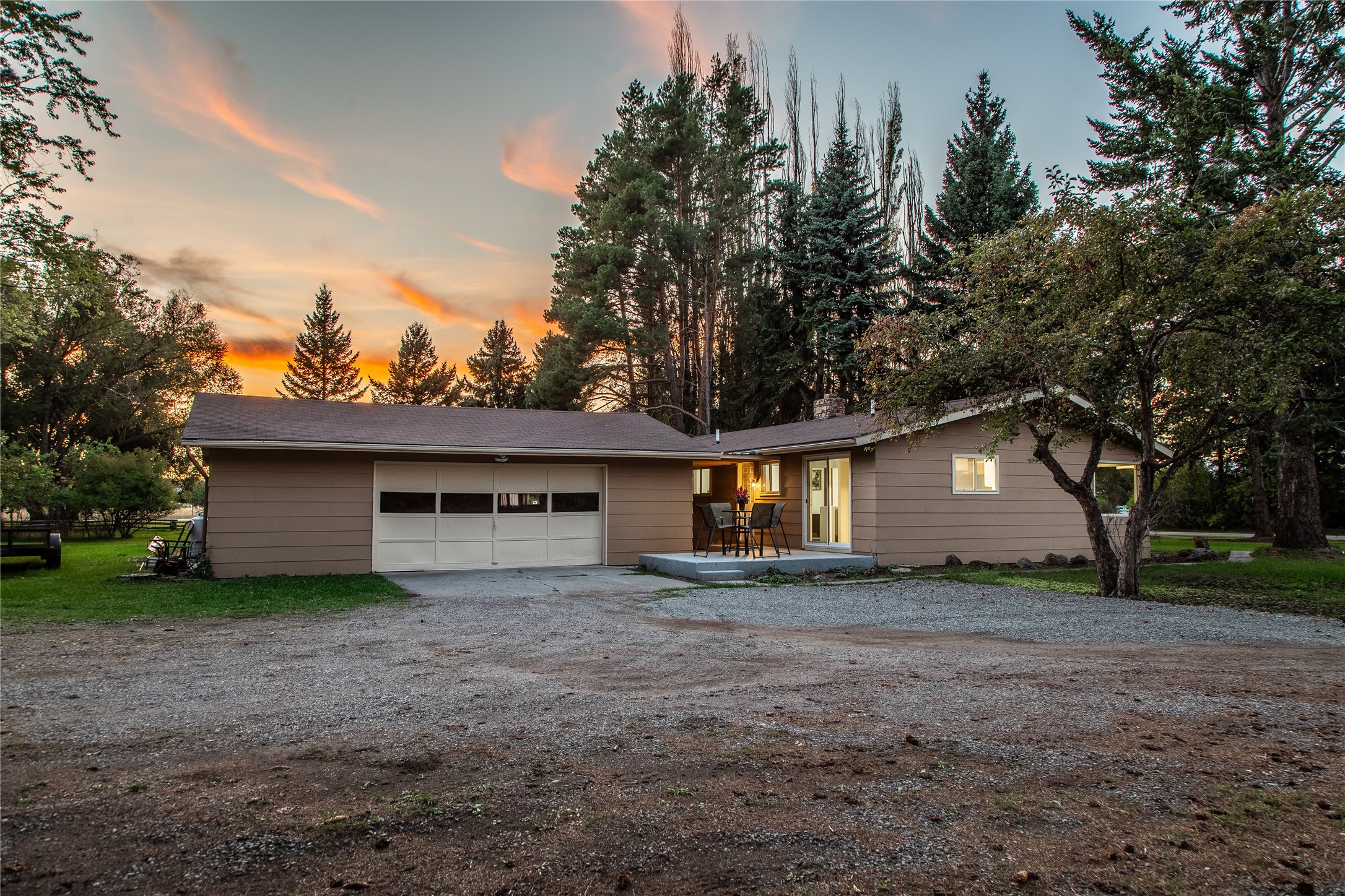 278 & 280 Bad Rock Drive