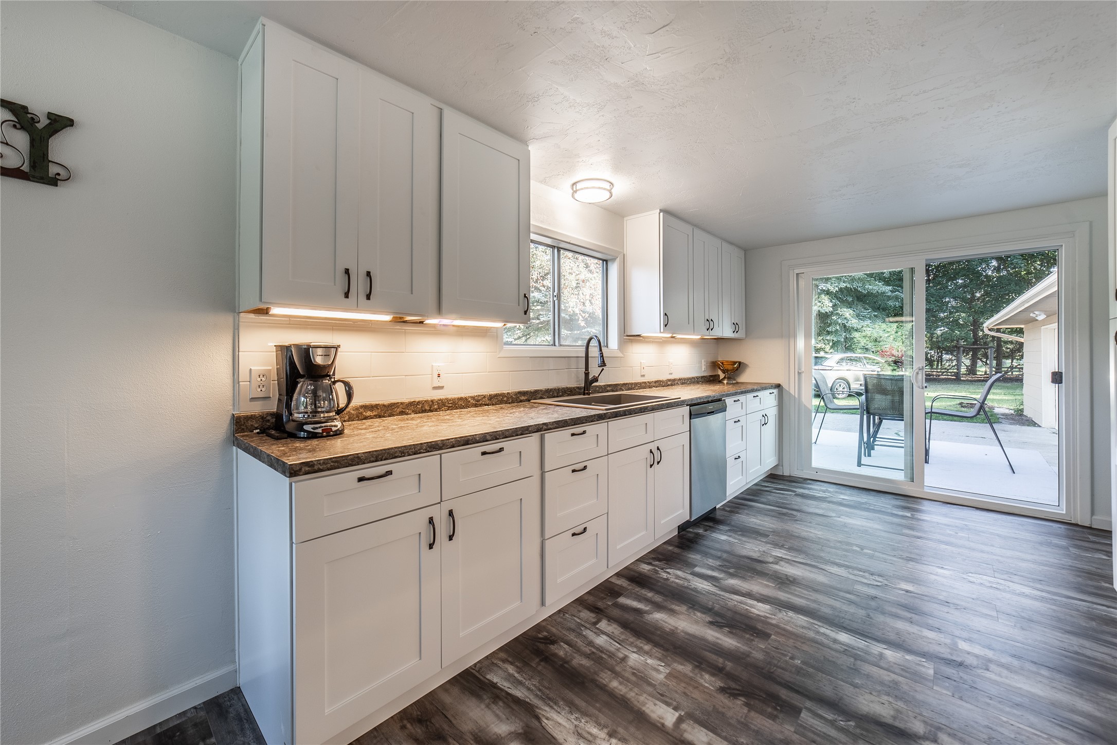 278 & 280 Bad Rock Drive