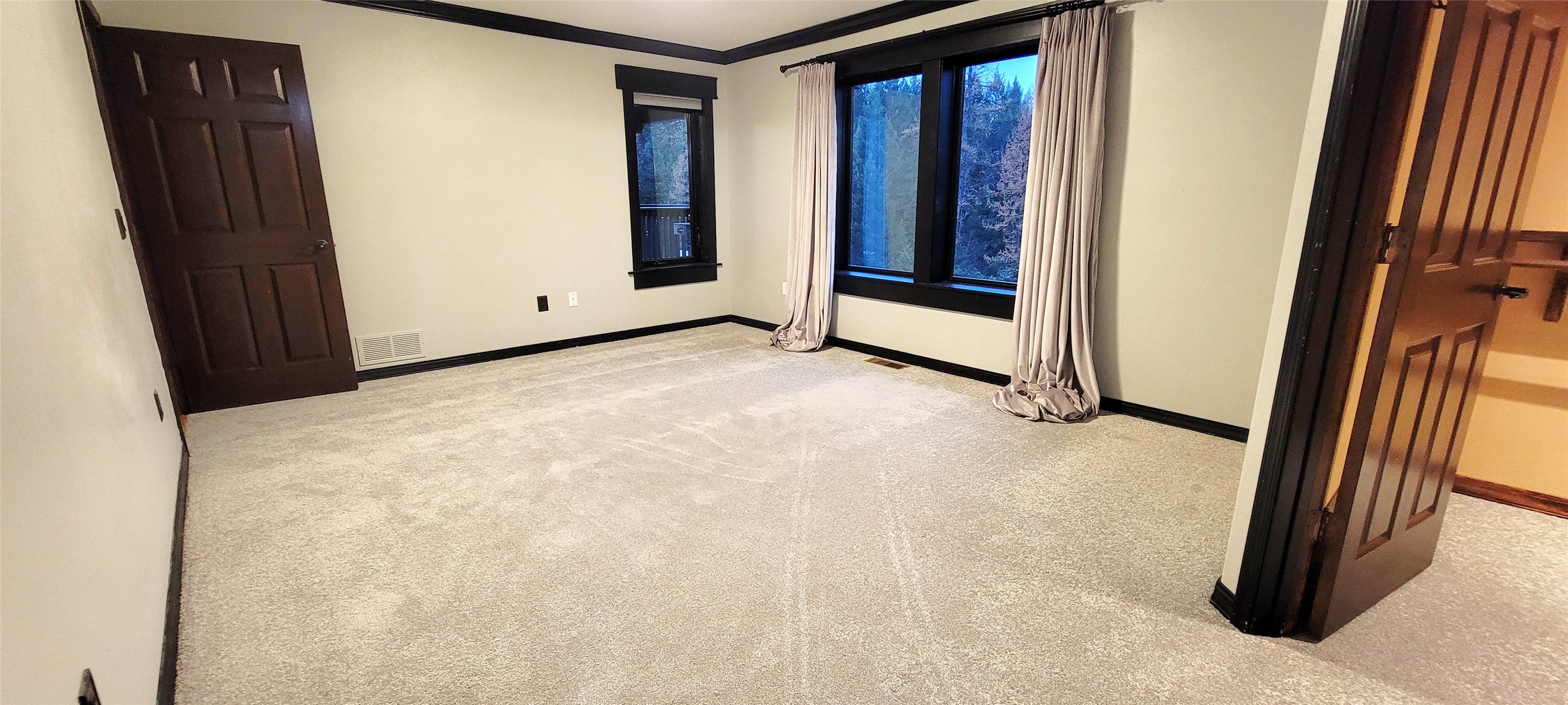 1335 Rolling Ridge Loop