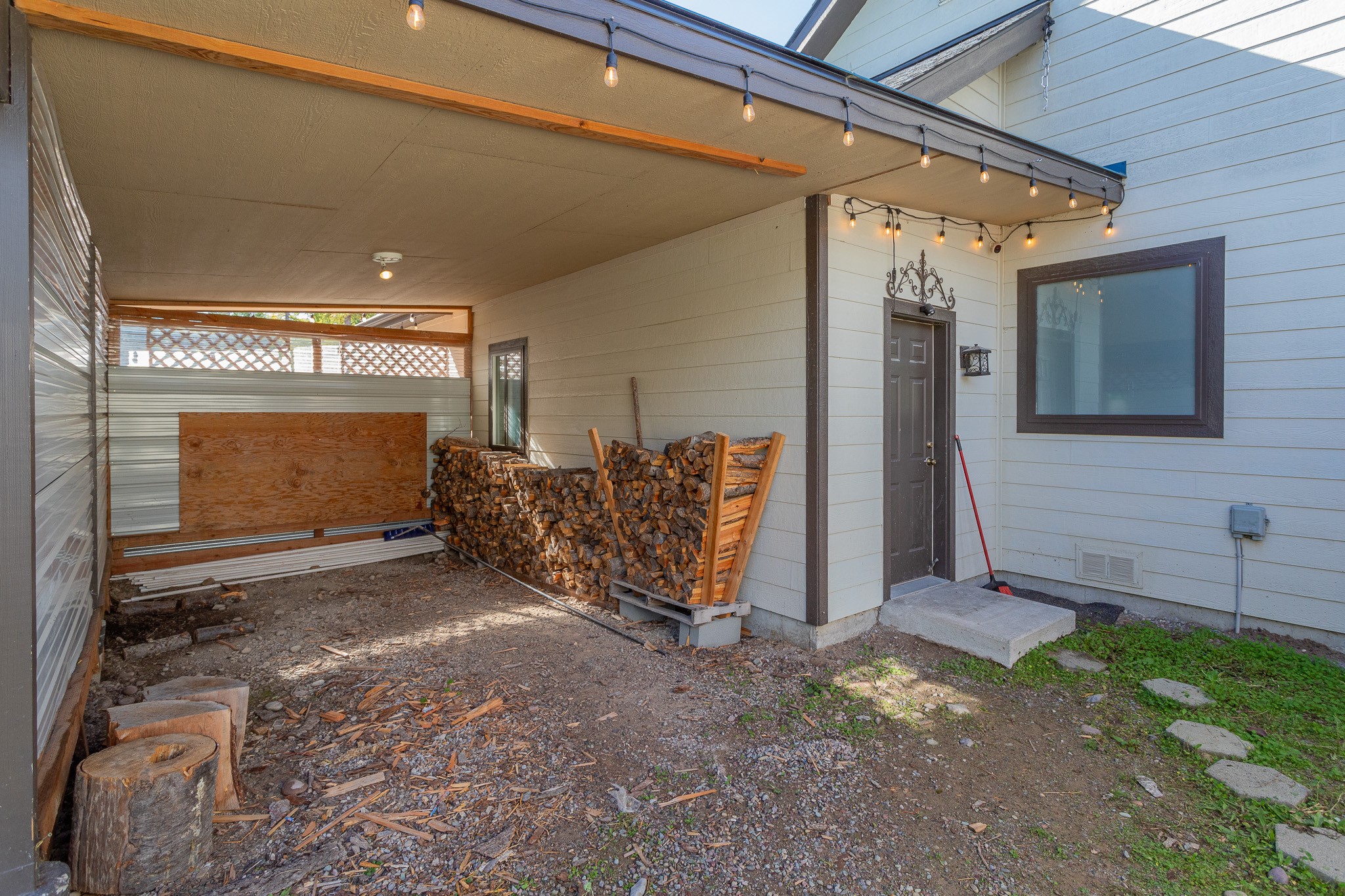 1335 Rolling Ridge Loop