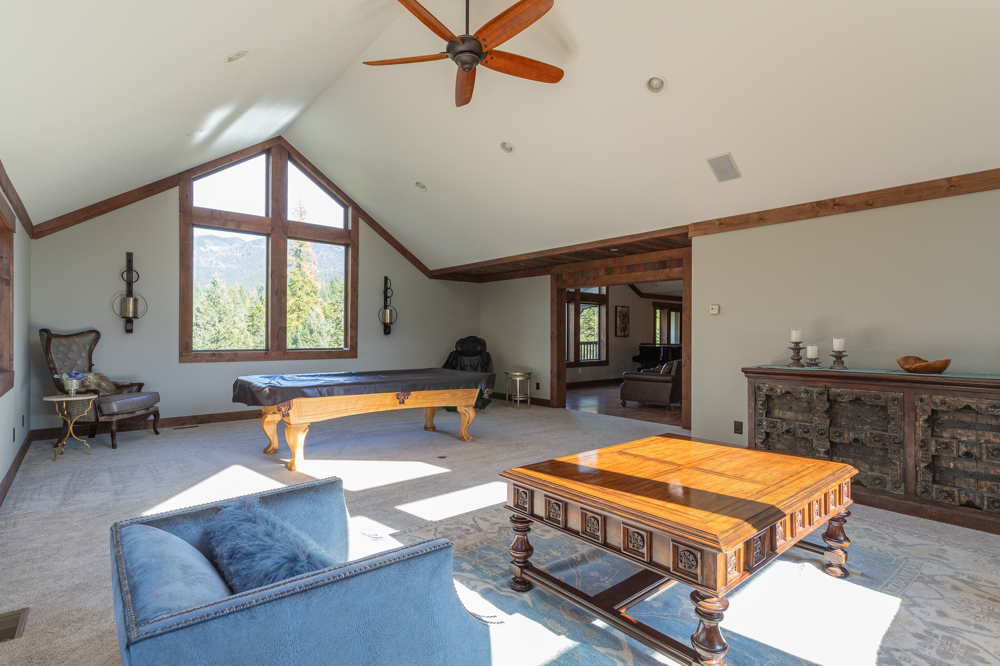 1335 Rolling Ridge Loop