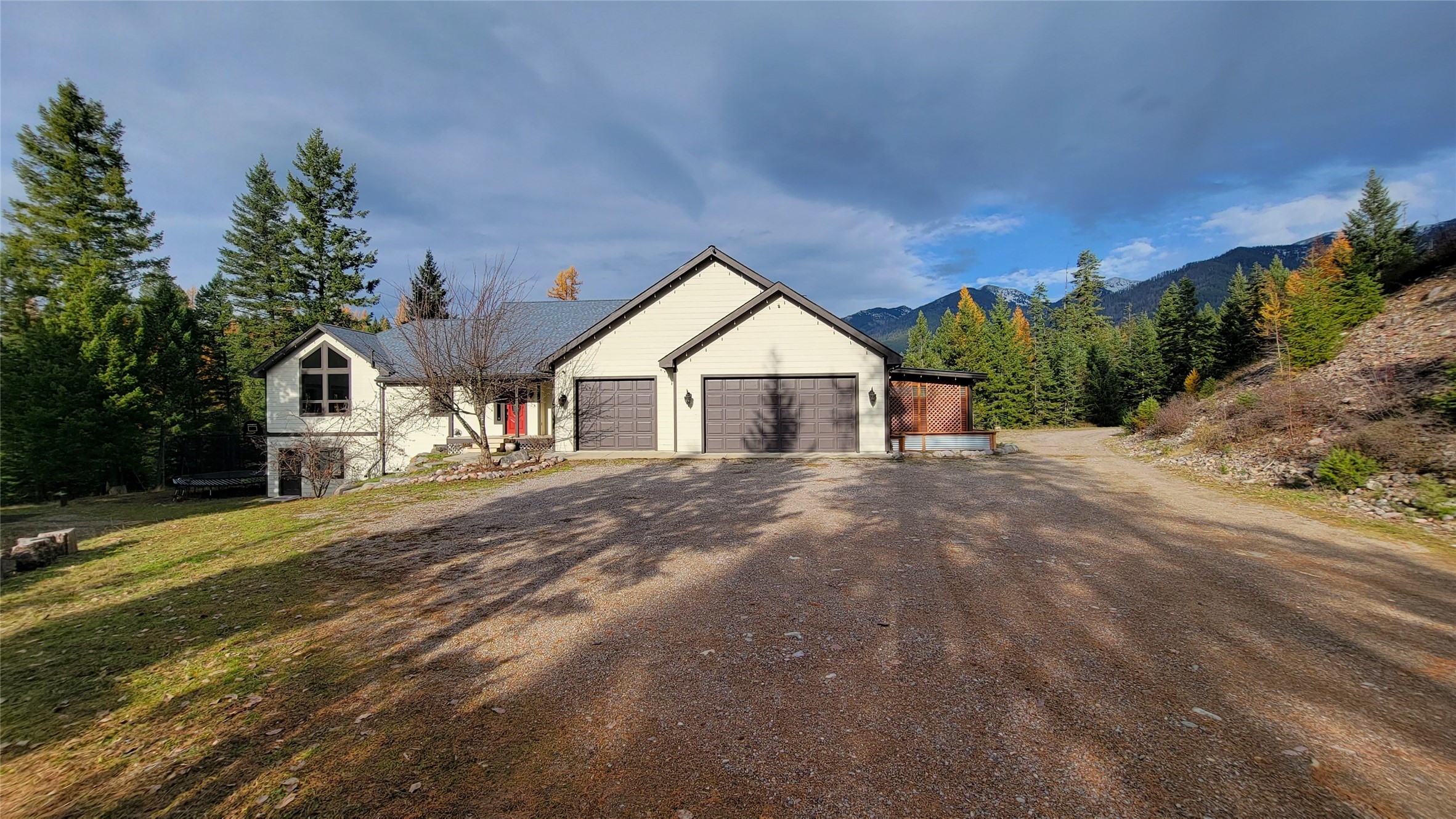 1335 Rolling Ridge Loop