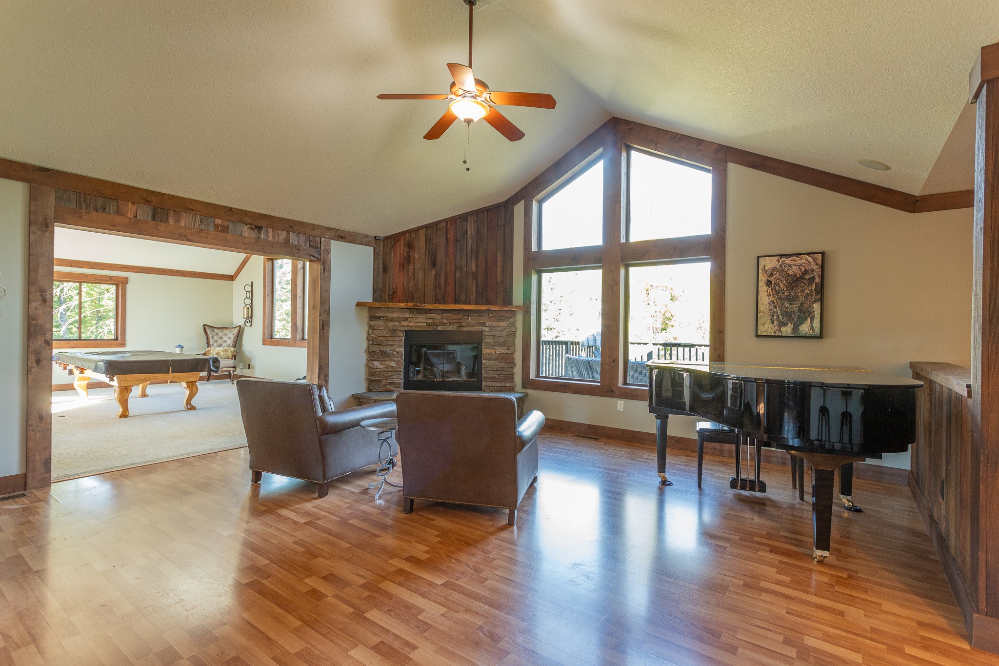 1335 Rolling Ridge Loop