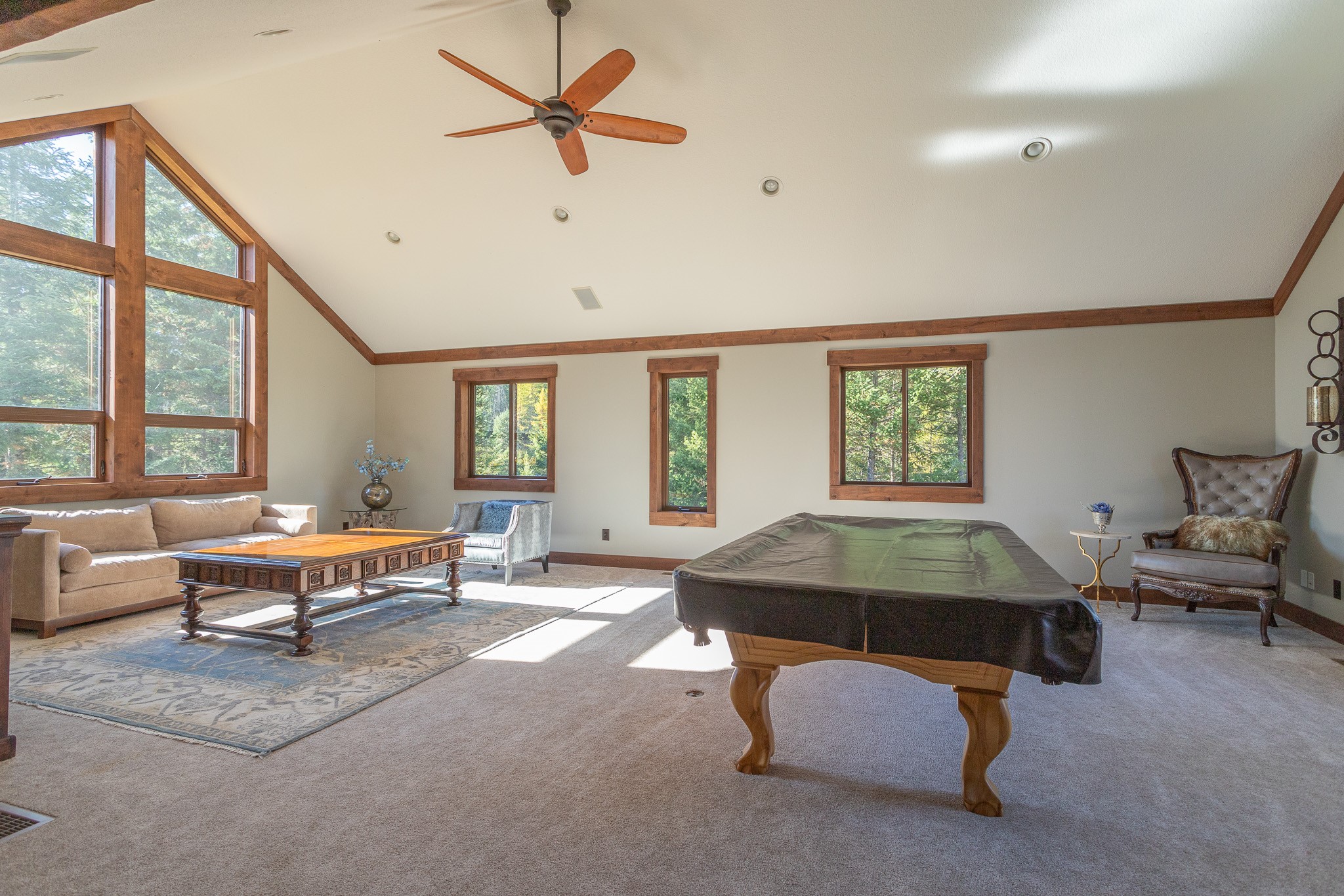 1335 Rolling Ridge Loop