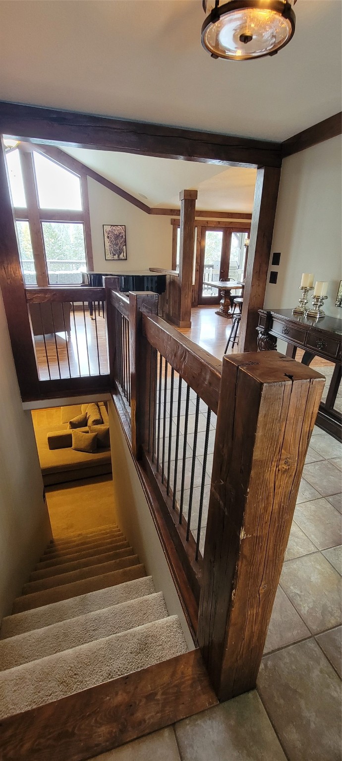 1335 Rolling Ridge Loop