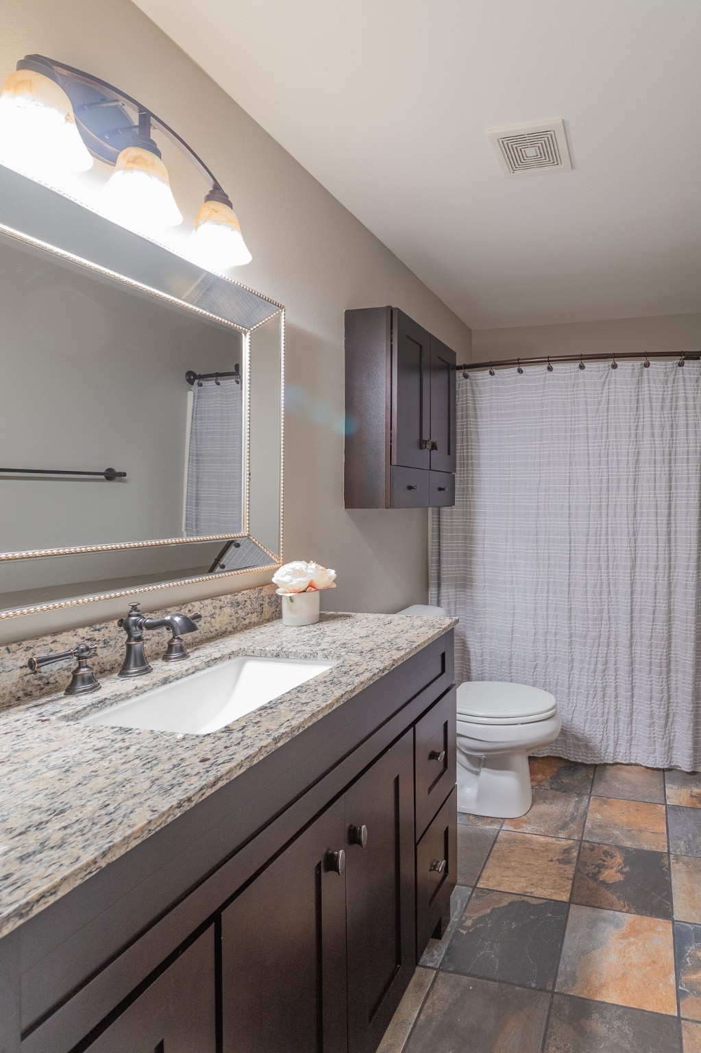 1335 Rolling Ridge Loop