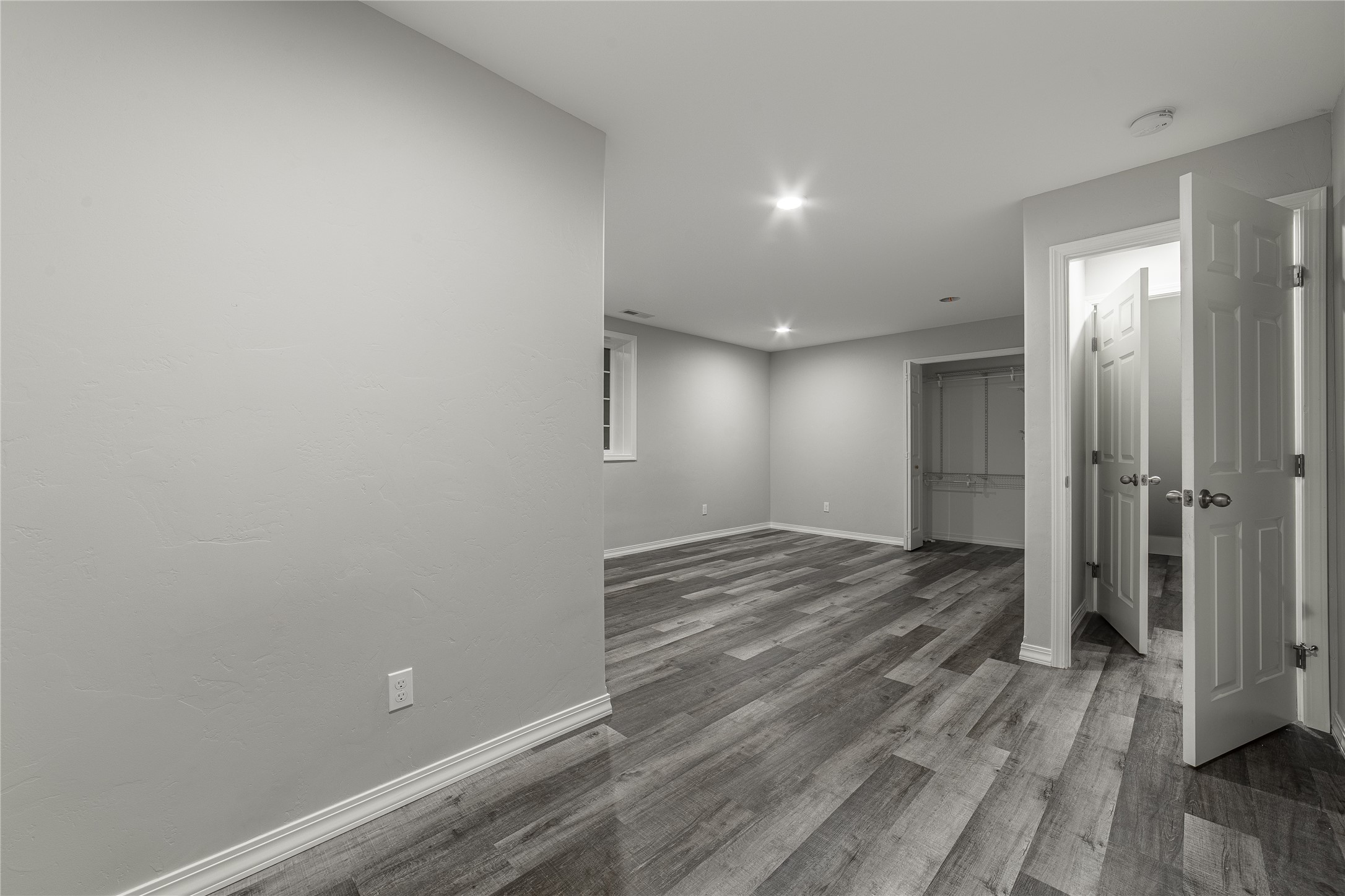 215 E Nicklaus Avenue