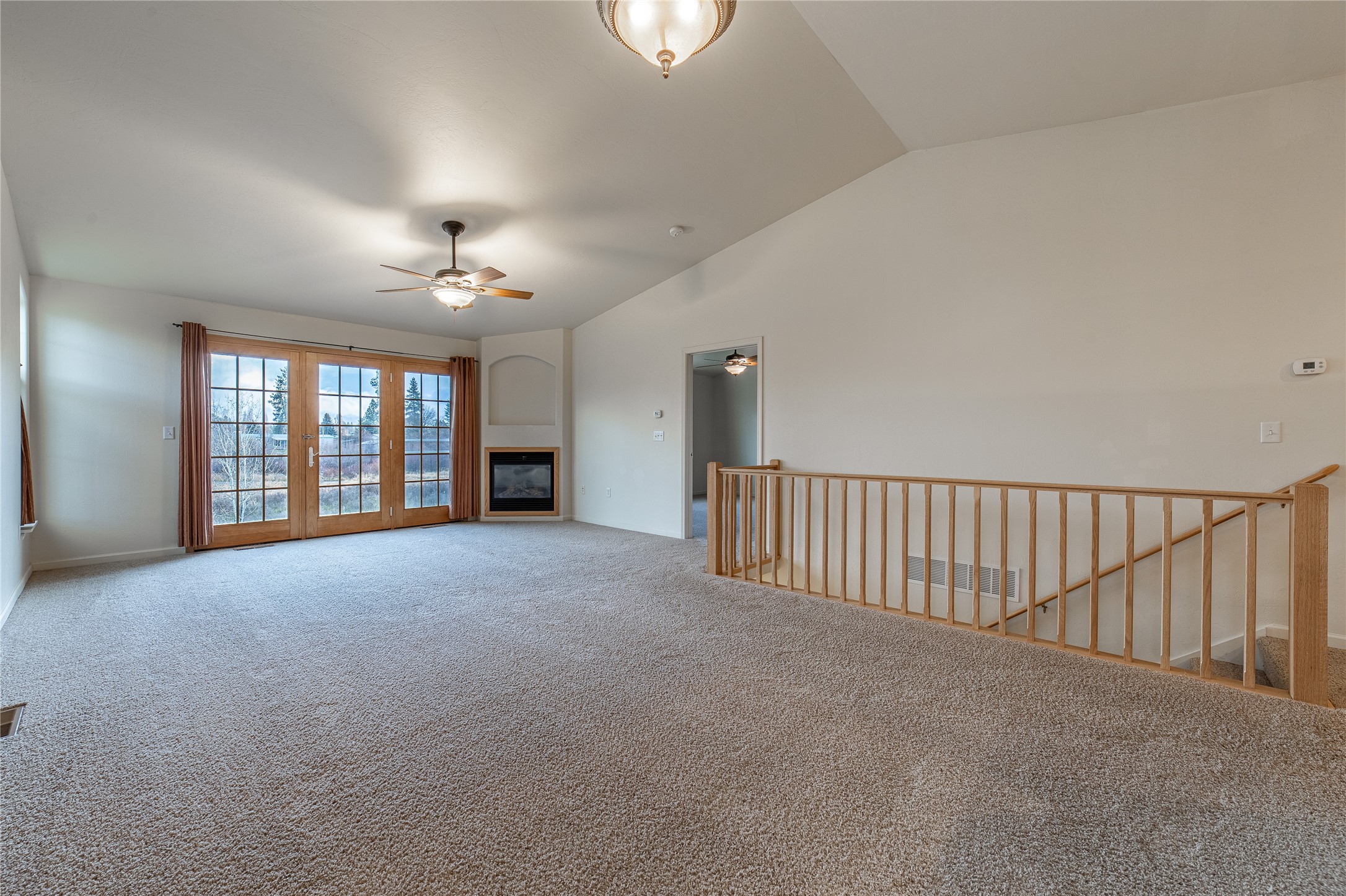 215 E Nicklaus Avenue