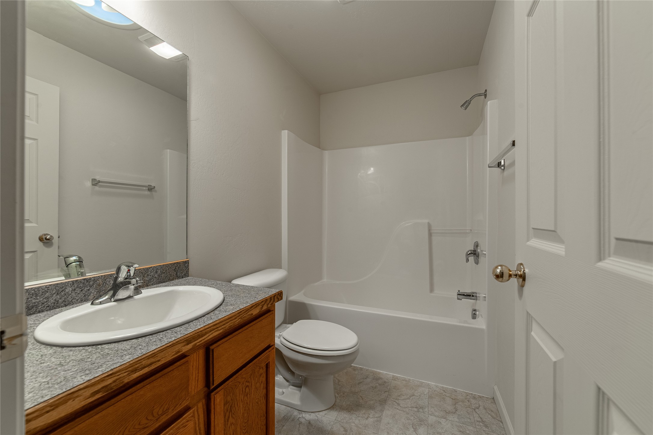 215 E Nicklaus Avenue