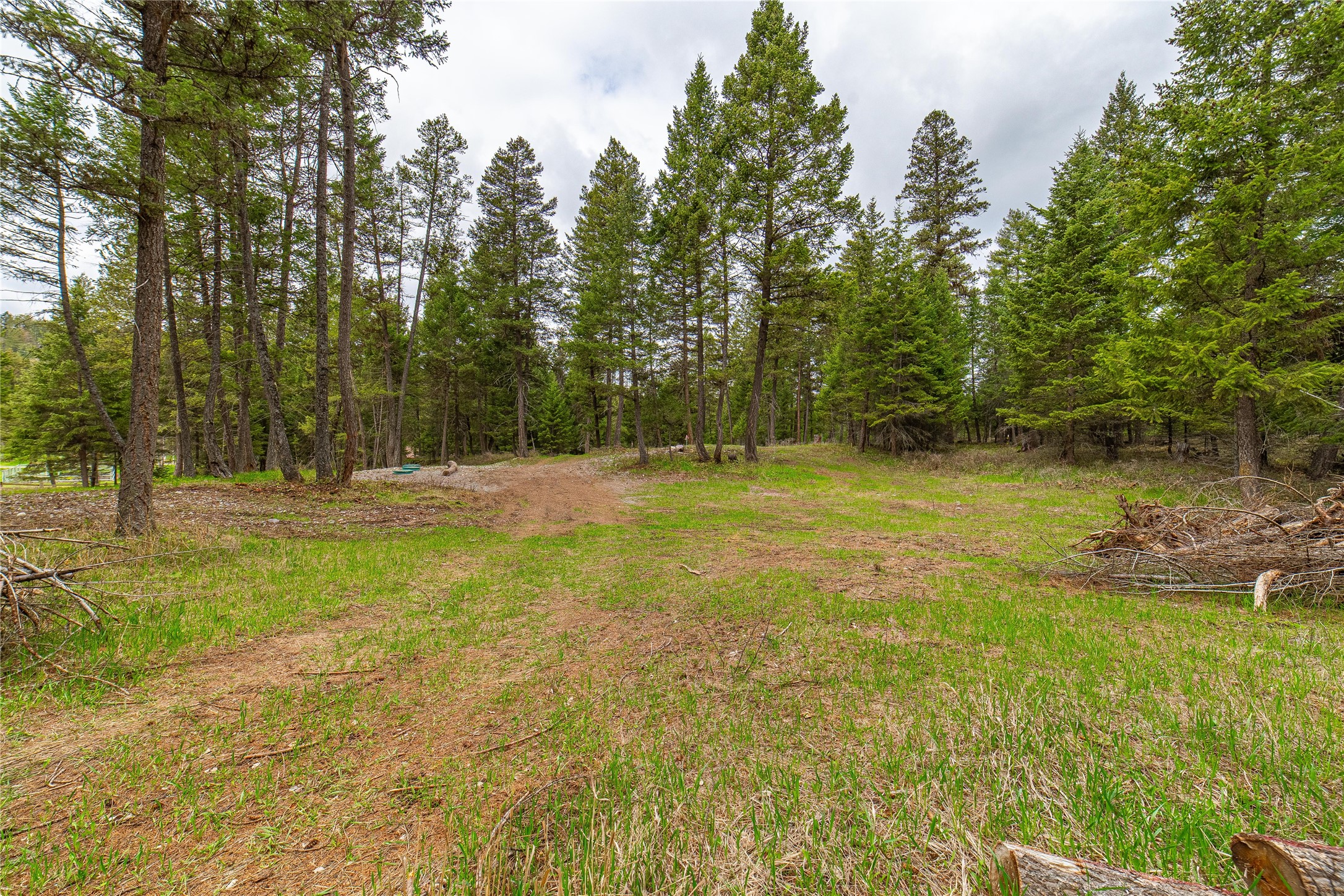 288 Hodgson Pines Way