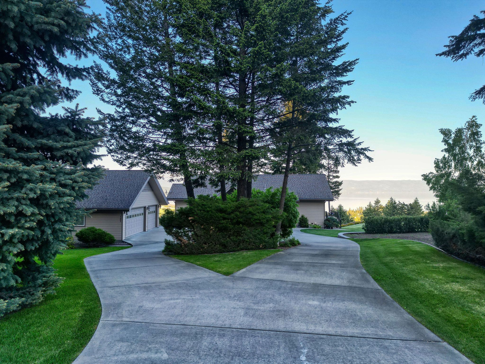 107 Valley Vista Drive