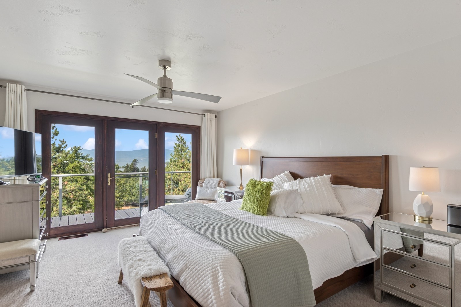 148 S Crestview Terrace