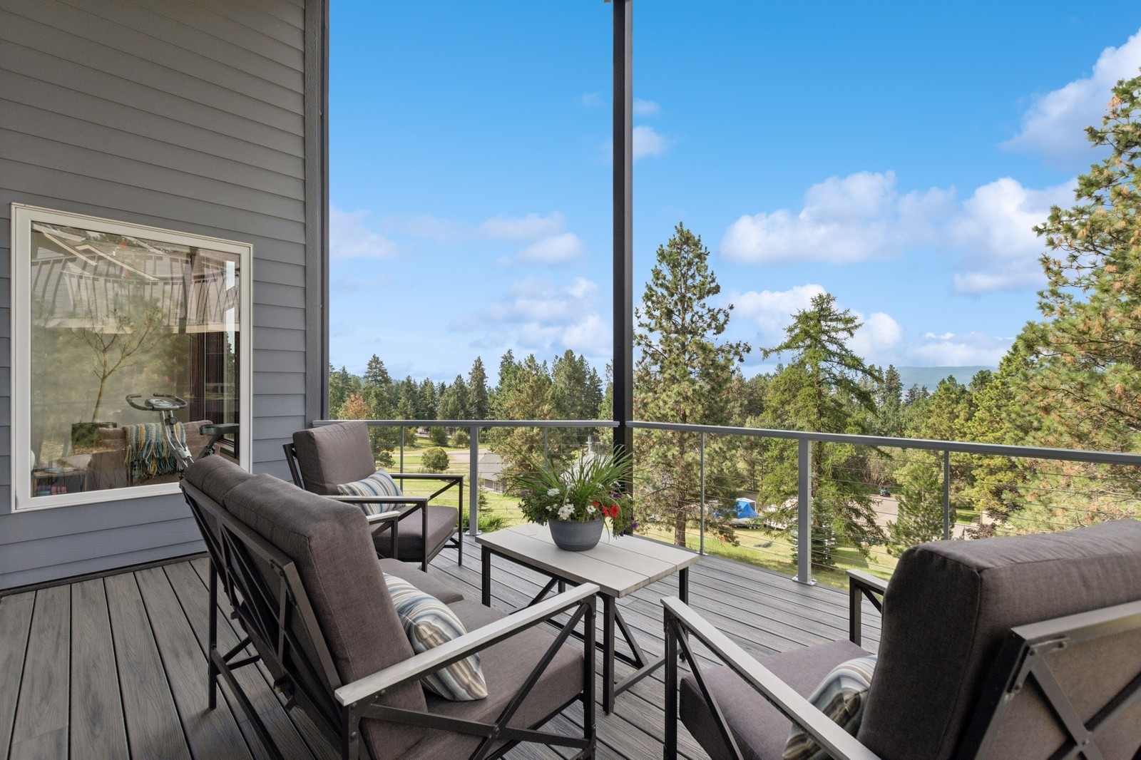 148 S Crestview Terrace