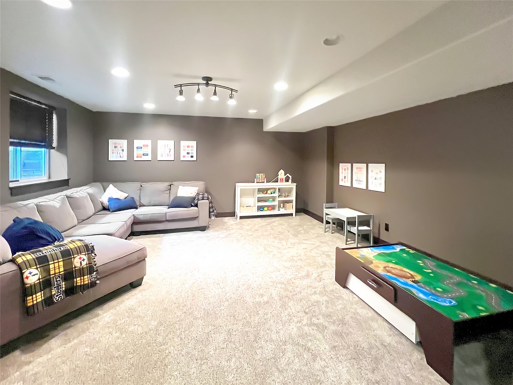 25 Glacier Circle