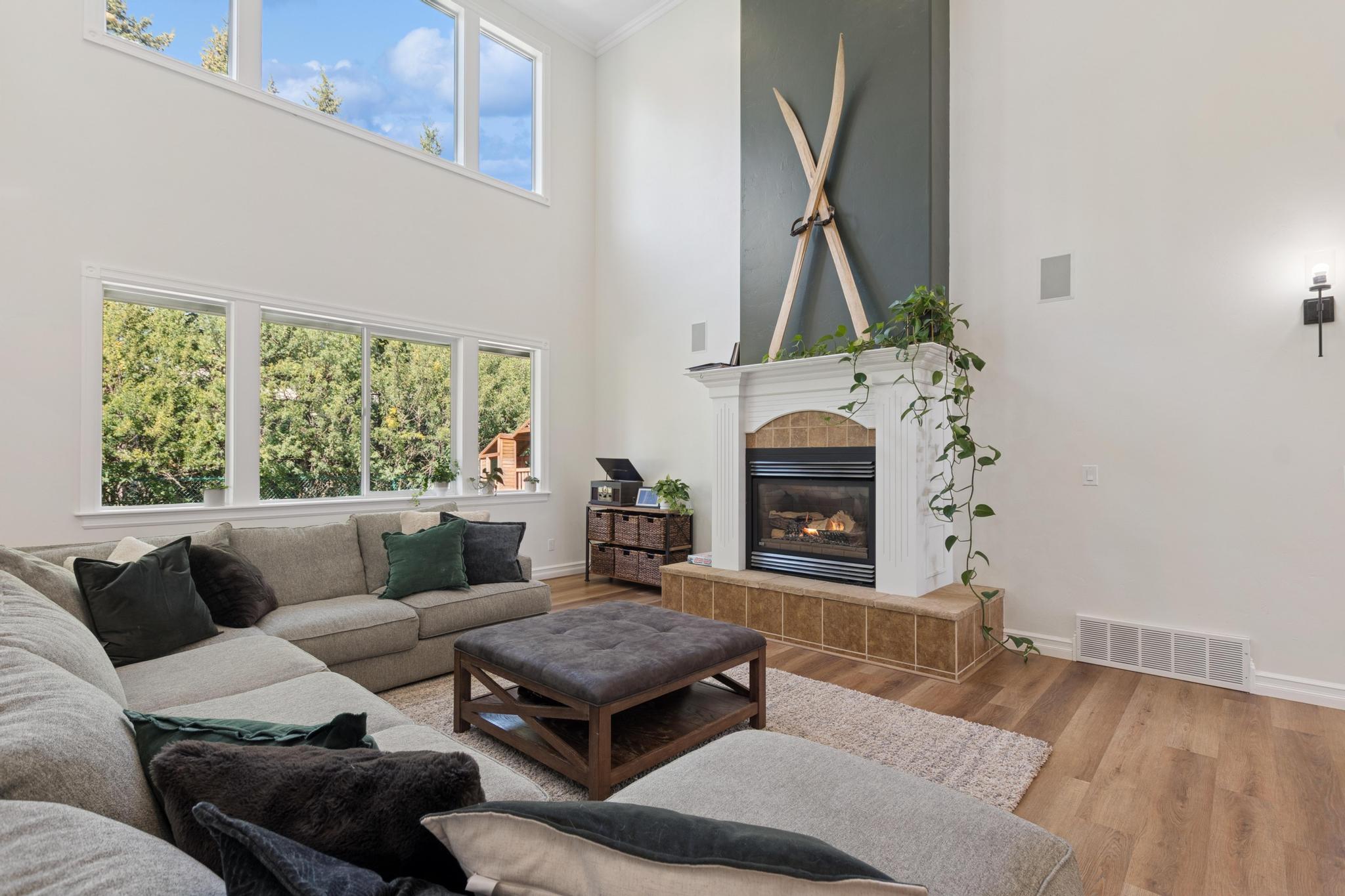 25 Glacier Circle