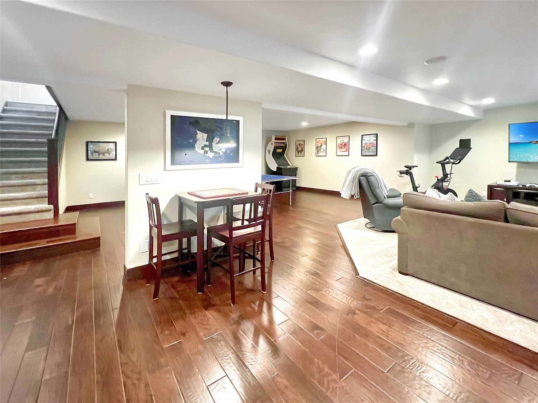 25 Glacier Circle