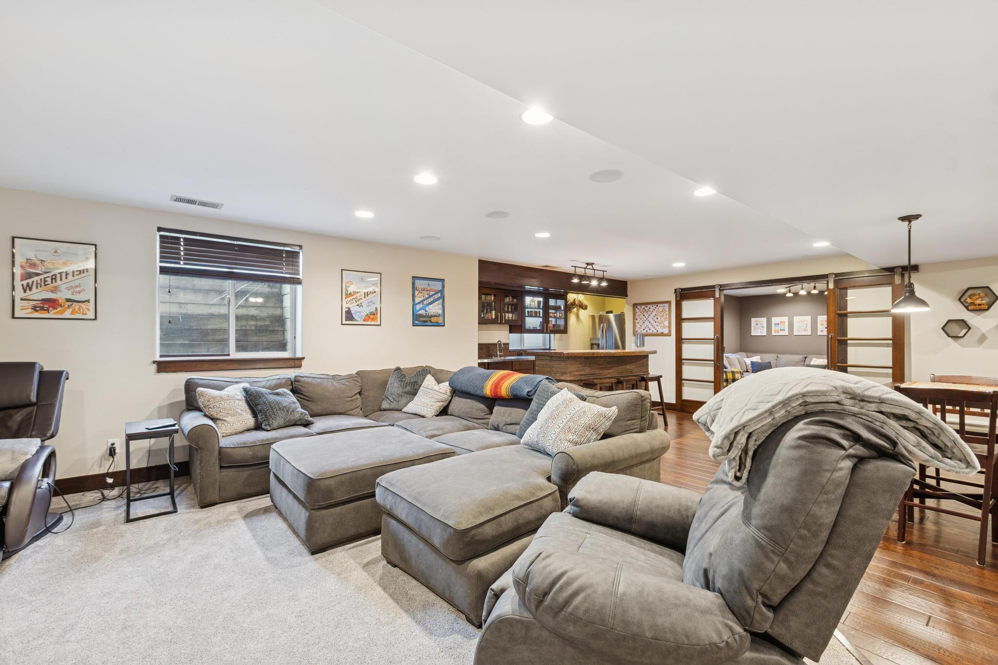 25 Glacier Circle