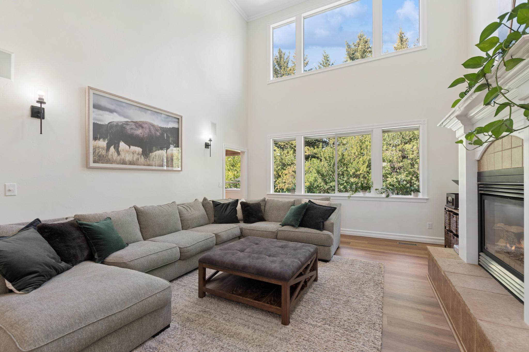 25 Glacier Circle