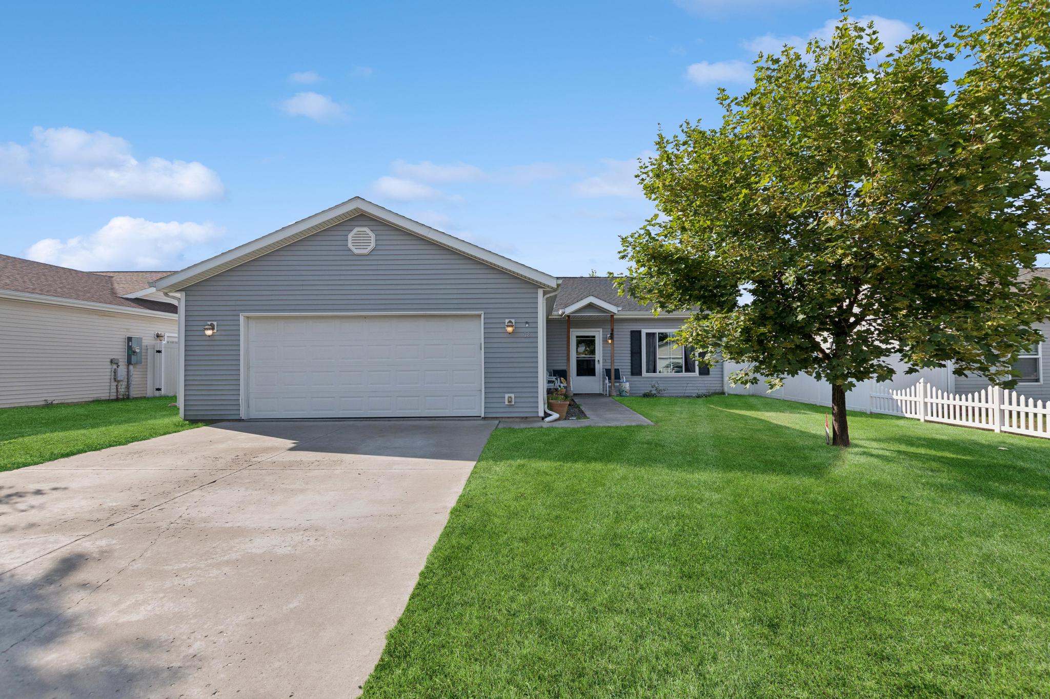 38 Vanderbilt Drive