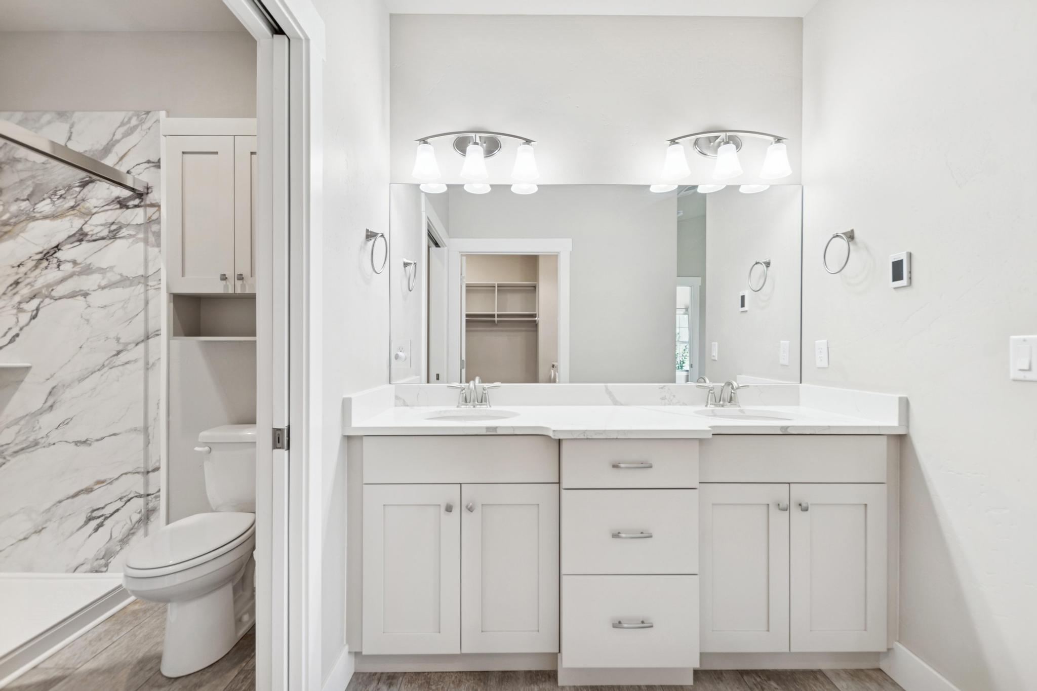 284 W Nicklaus Avenue