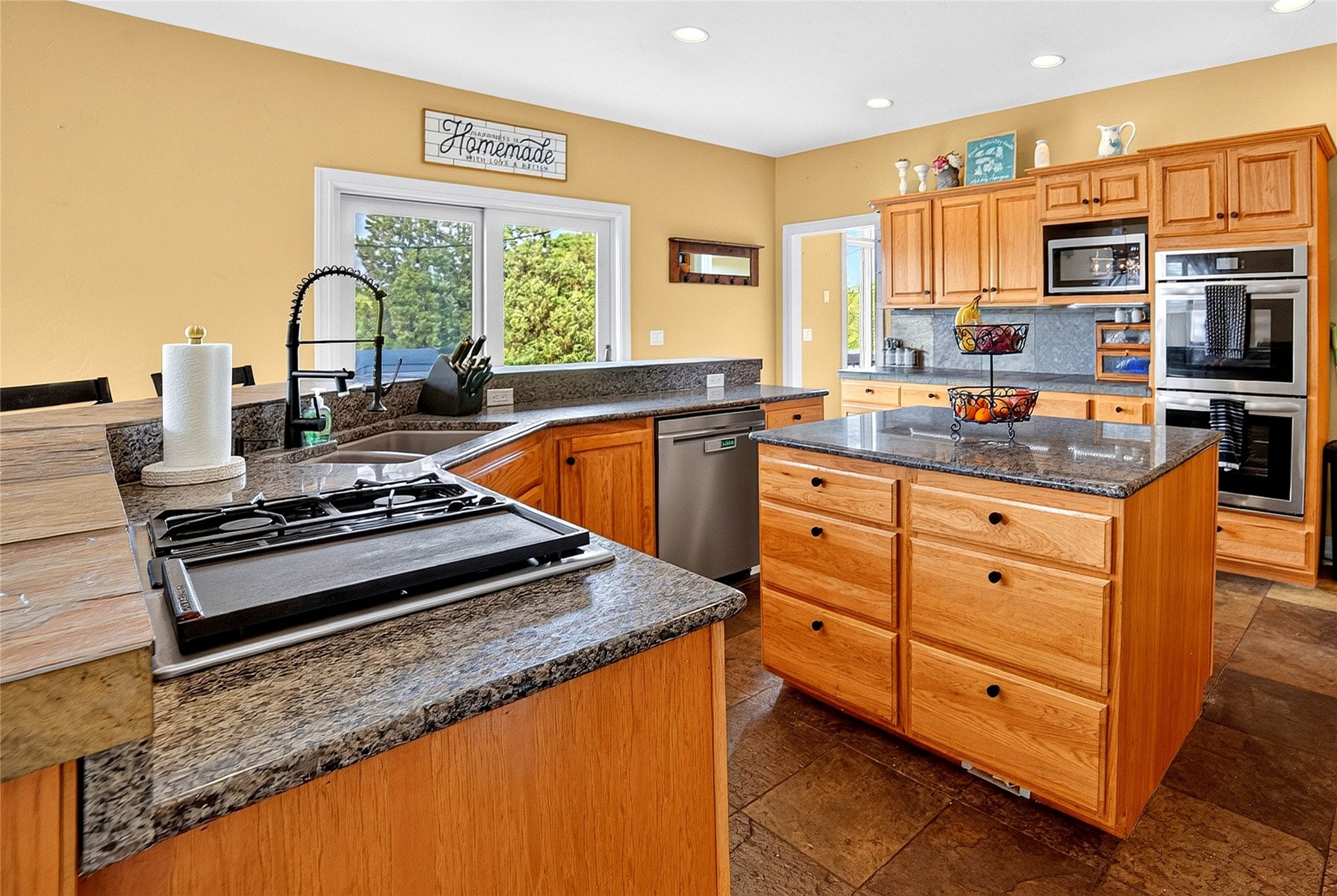 332 Stillwater Loop
