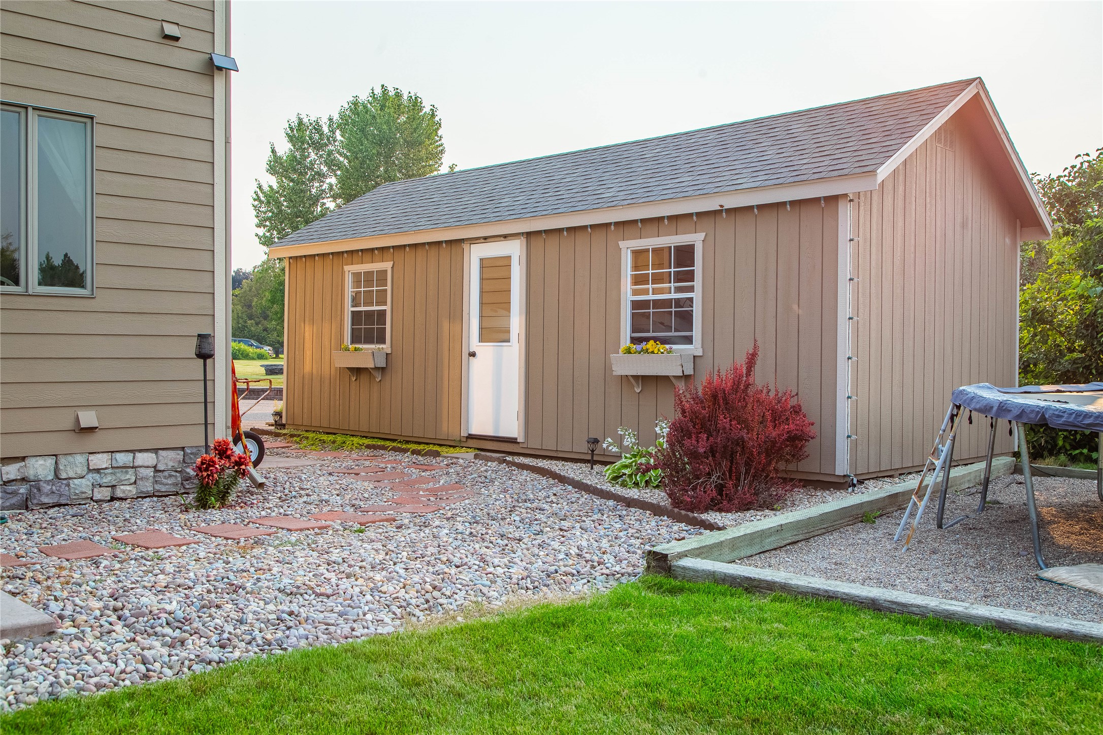 332 Stillwater Loop