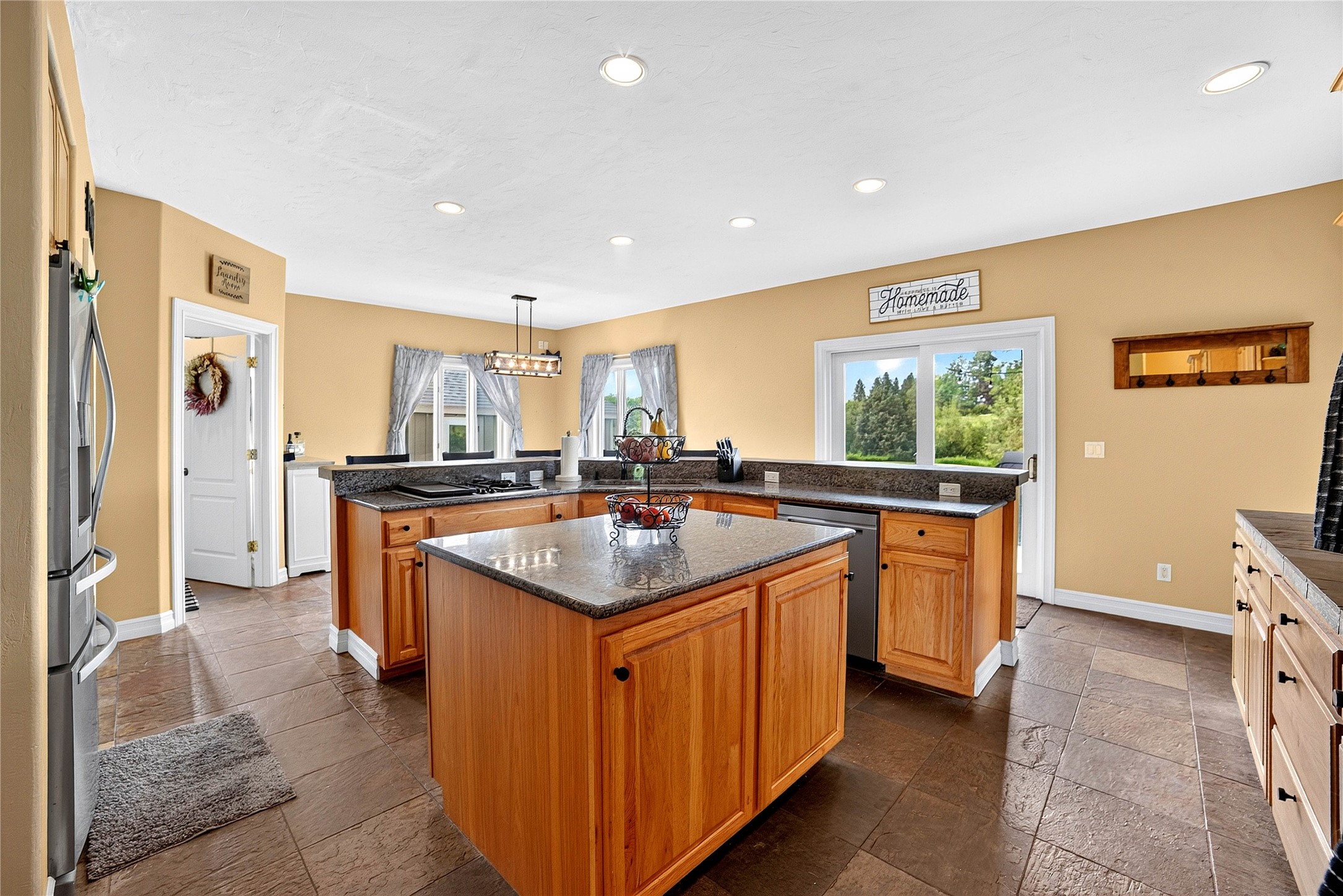 332 Stillwater Loop