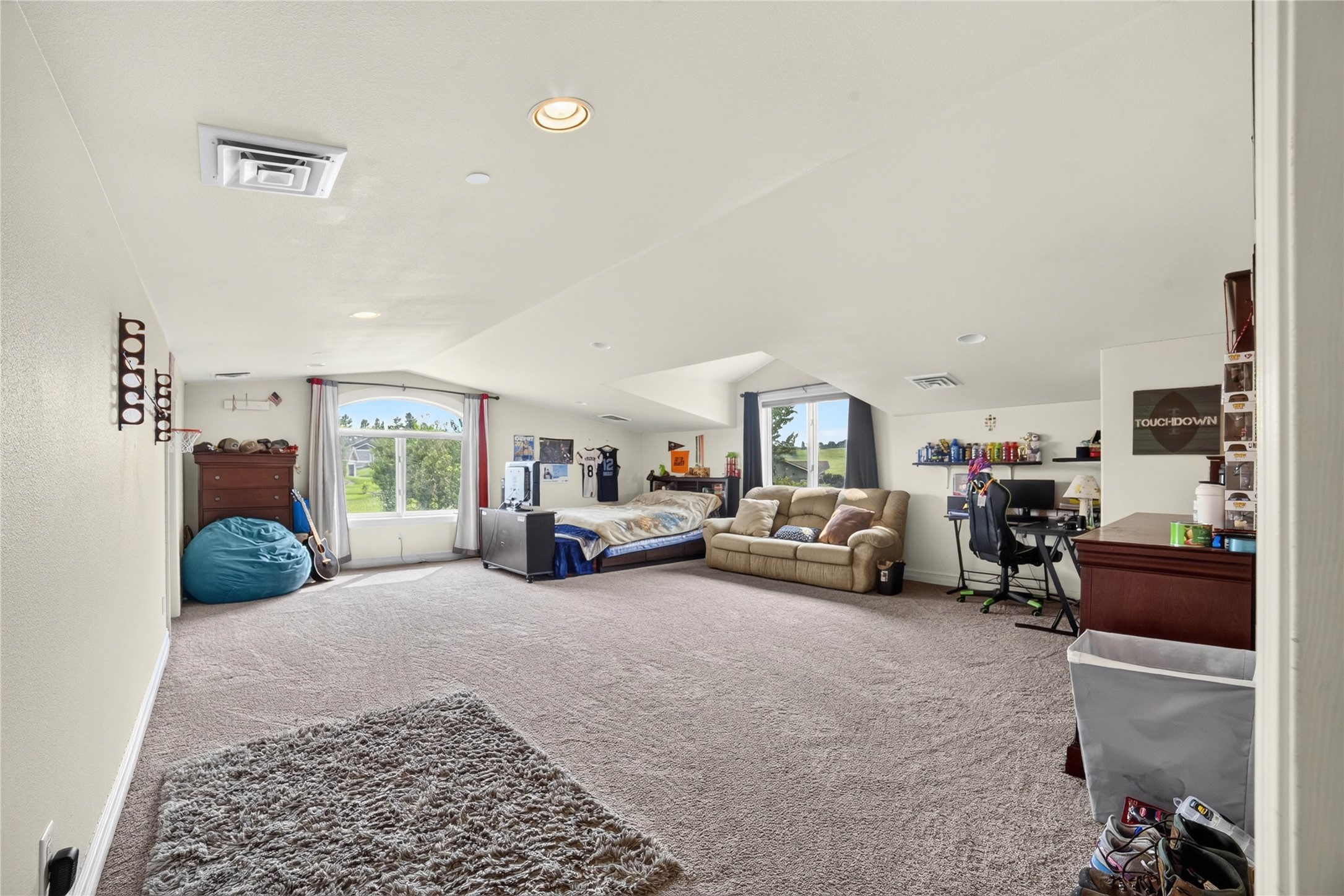 332 Stillwater Loop