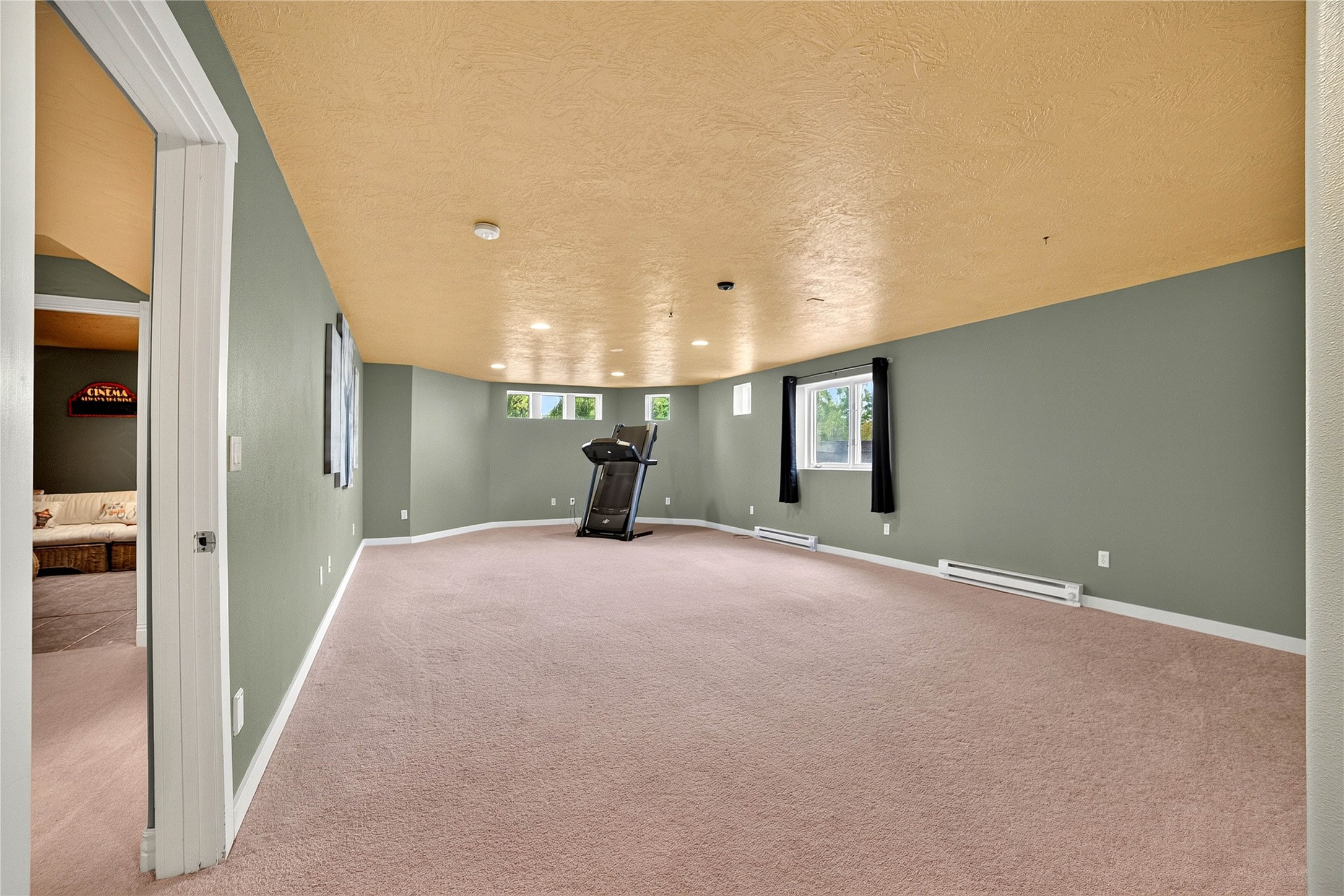 332 Stillwater Loop