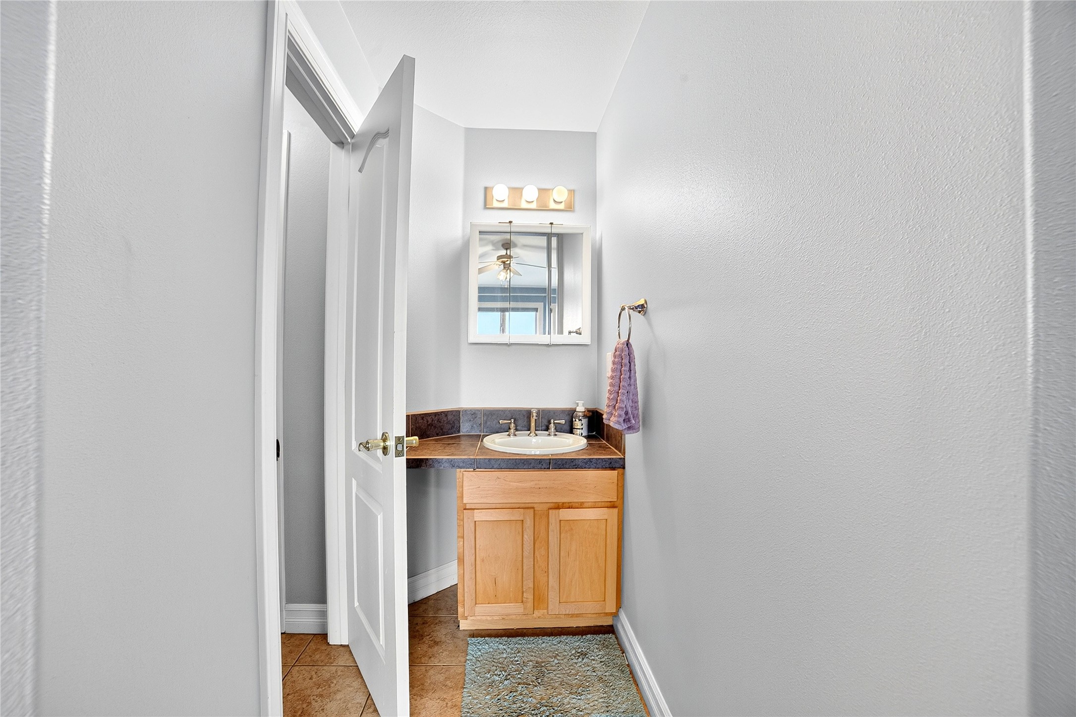 332 Stillwater Loop