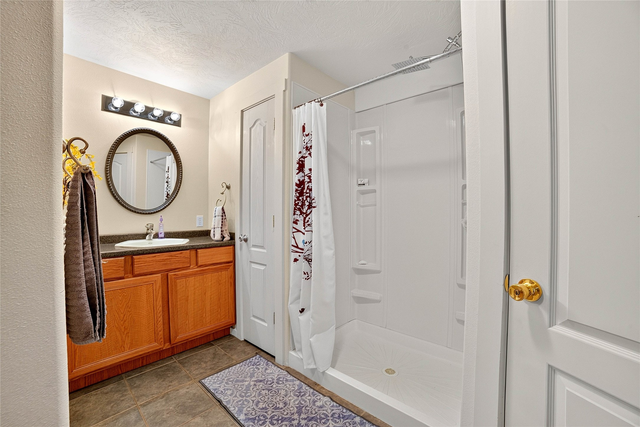 332 Stillwater Loop