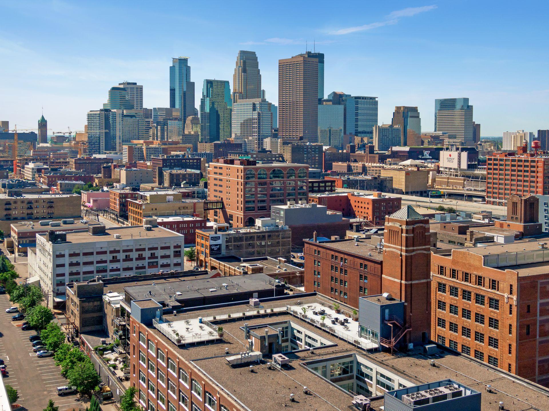 700 Washington Avenue N Unit: 207