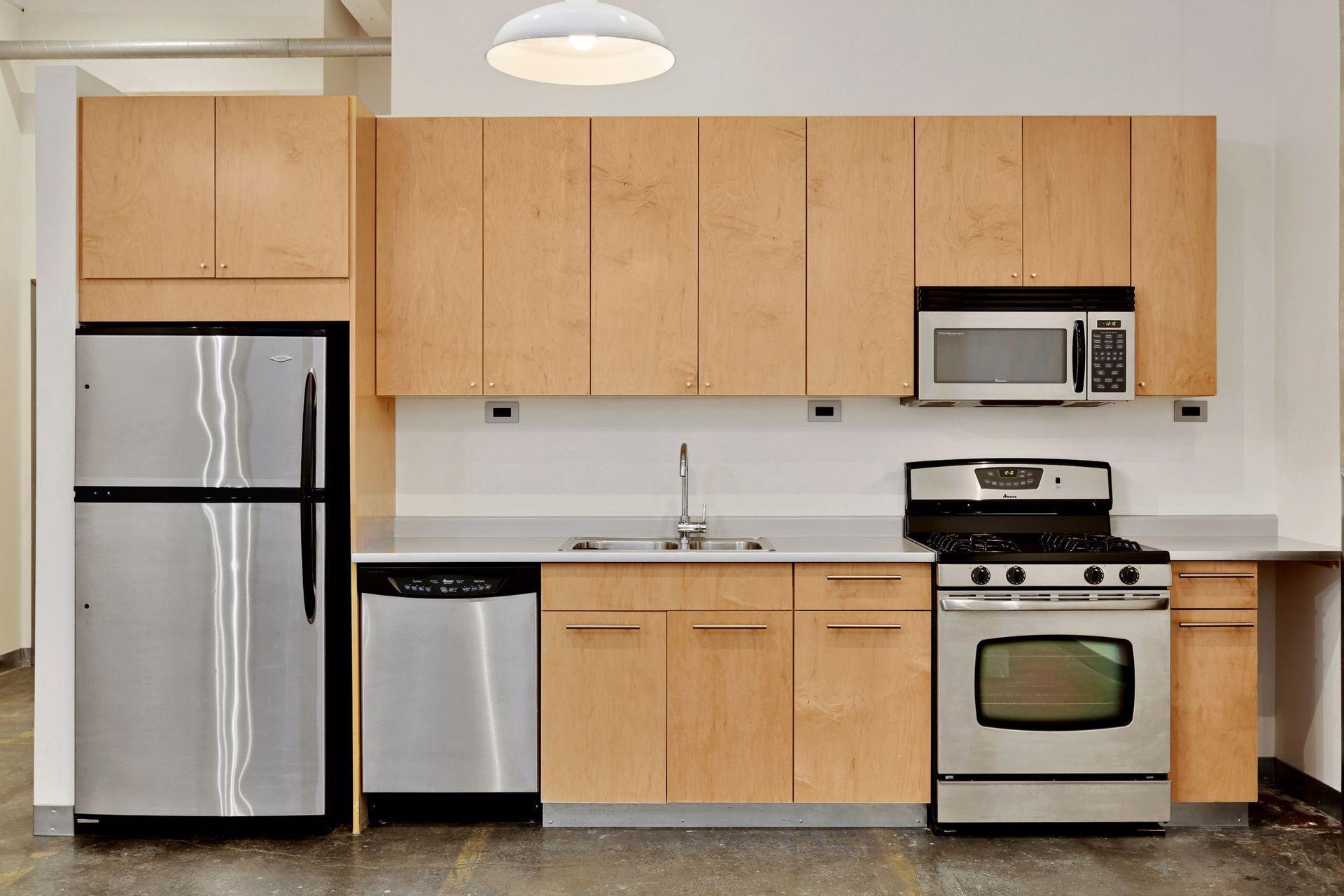 700 Washington Avenue N Unit: 207
