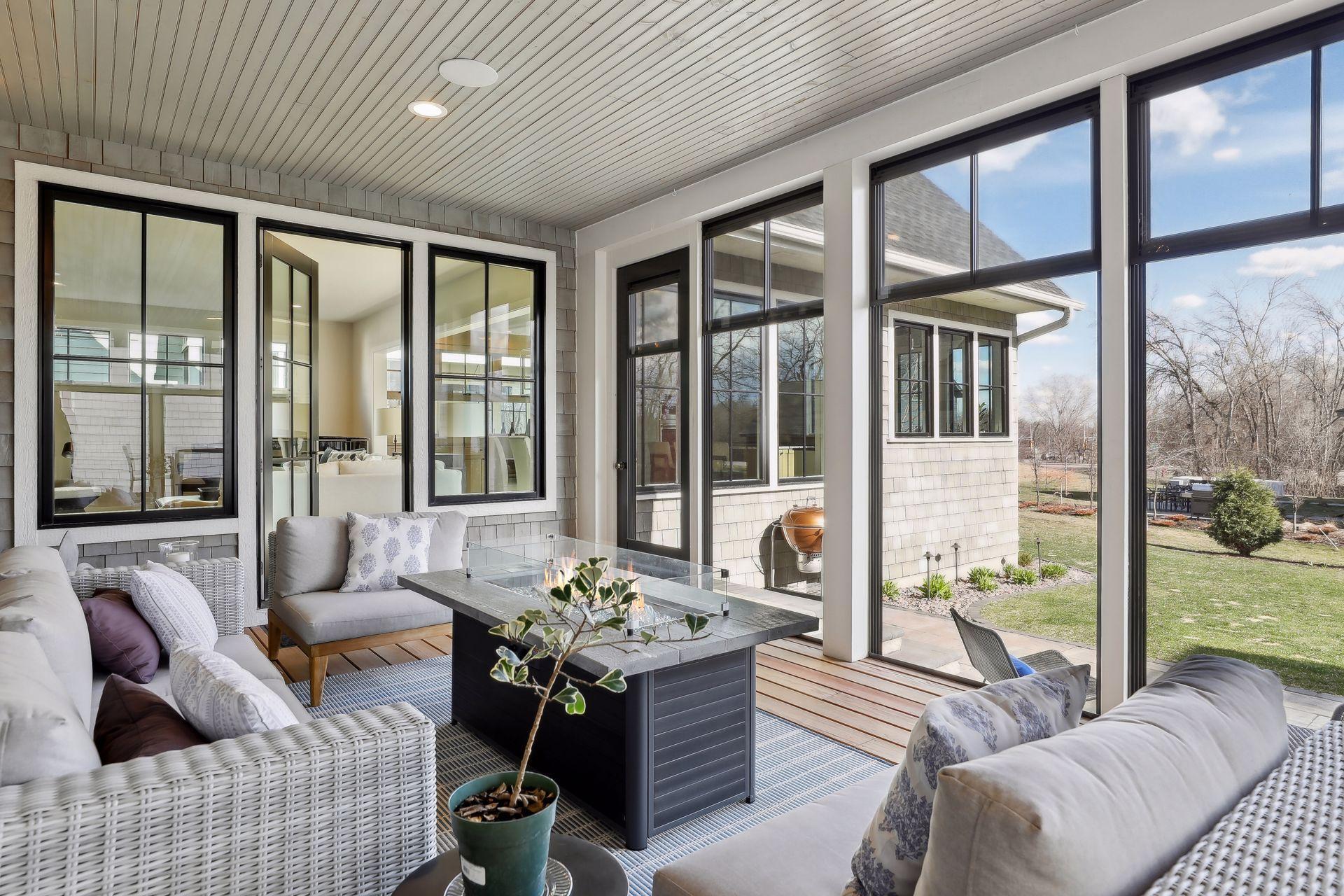 1367 Windy Ridge