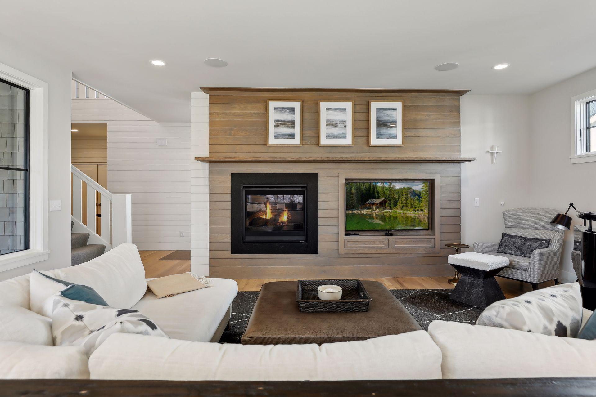1367 Windy Ridge