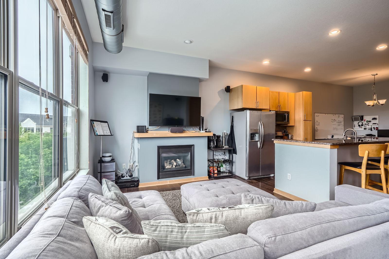 3640 Wooddale Avenue S Unit: 319