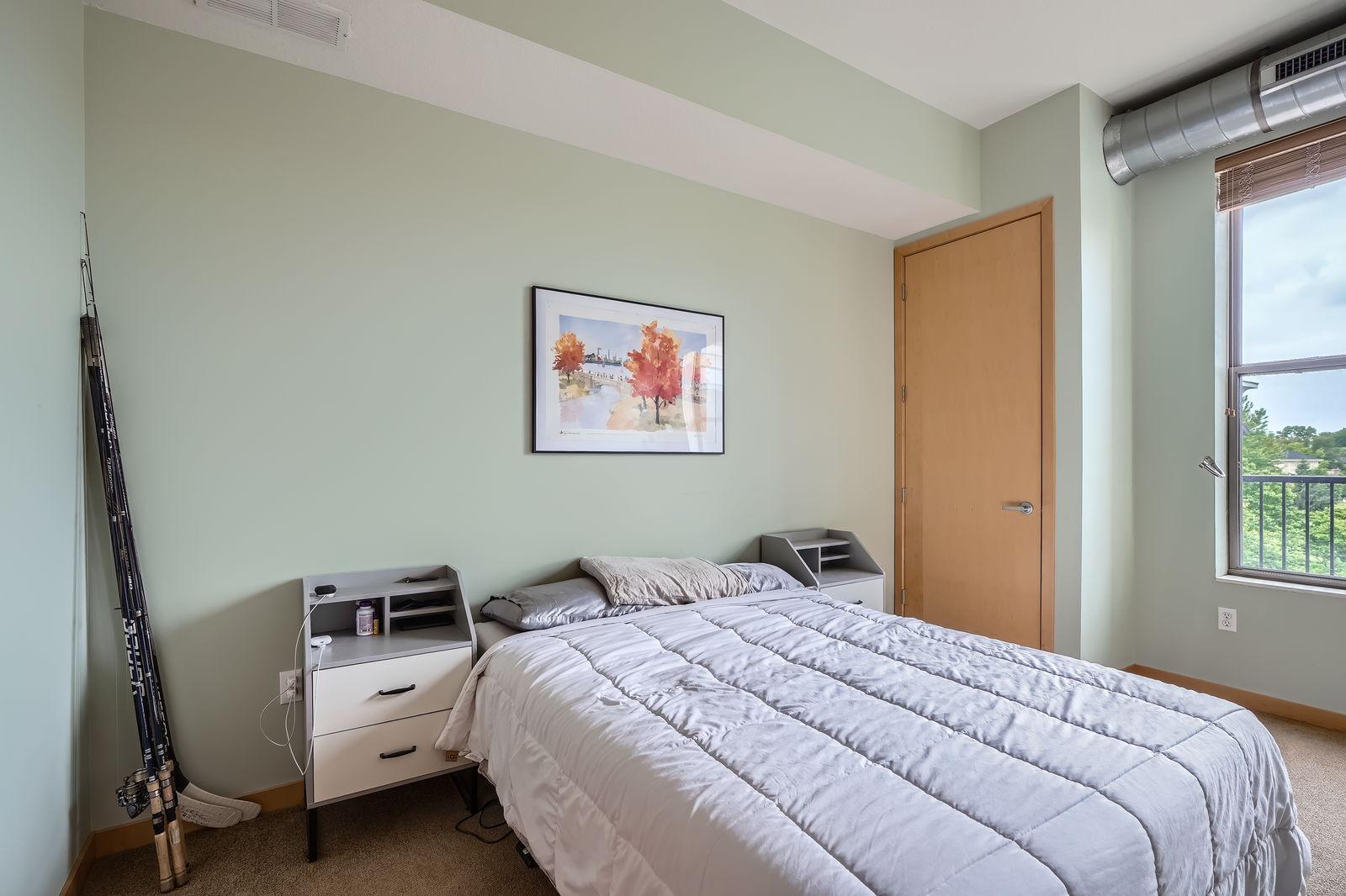 3640 Wooddale Avenue S Unit: 319