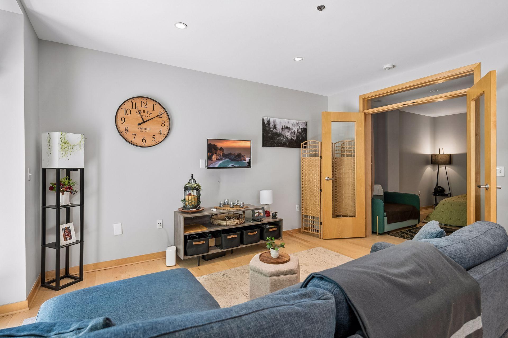 3104 W Lake Street Unit: 103