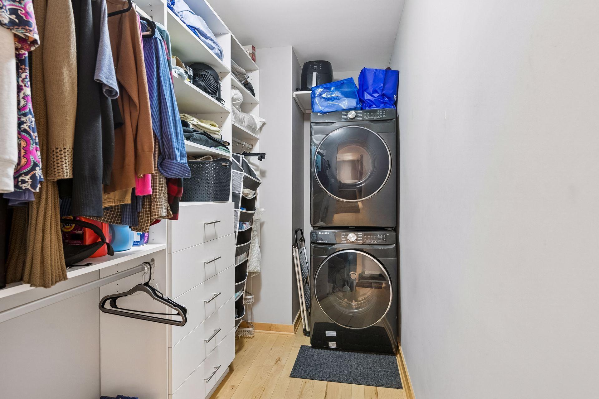 3104 W Lake Street Unit: 103