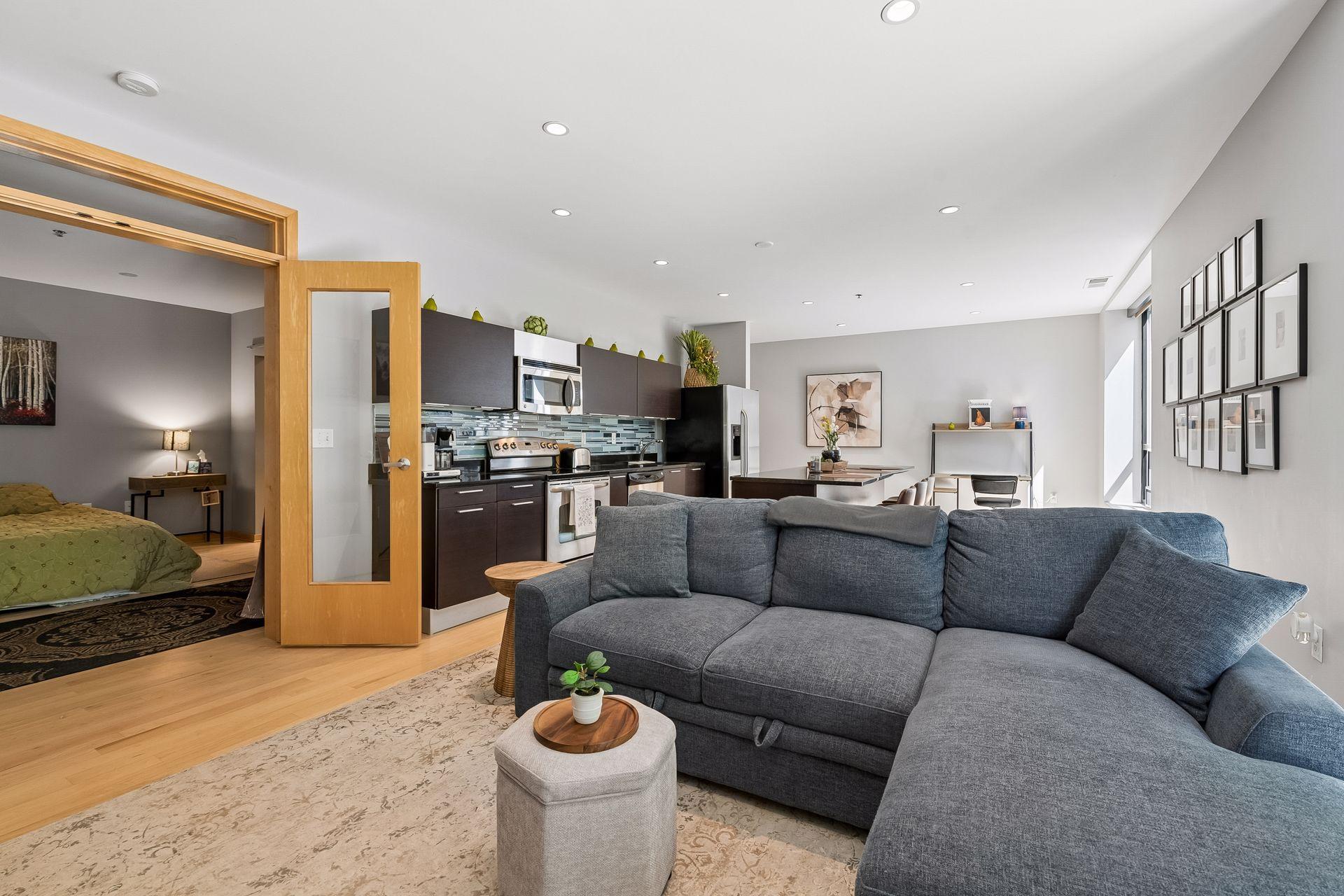3104 W Lake Street Unit: 103