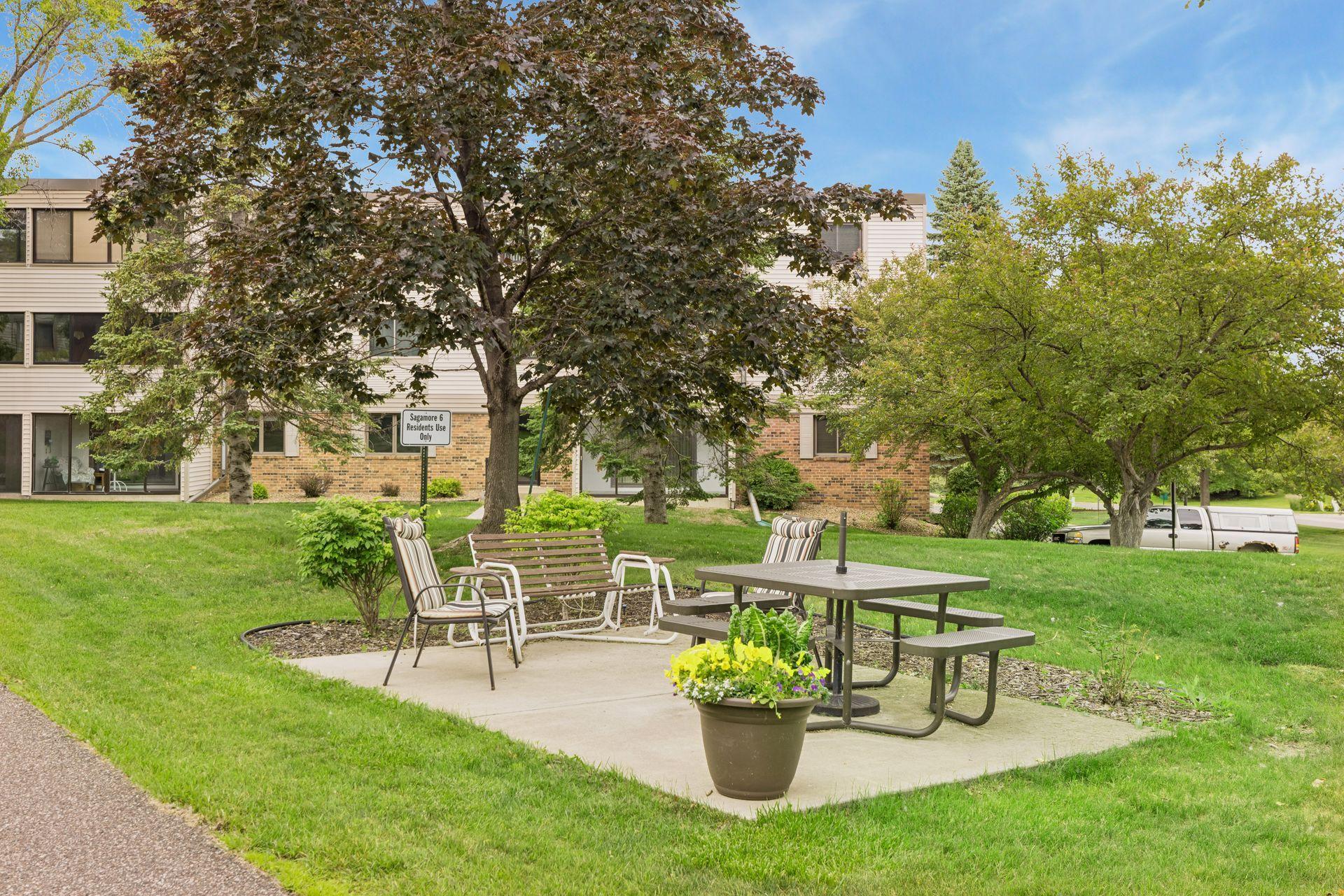 10540 43rd Avenue N Unit: 111