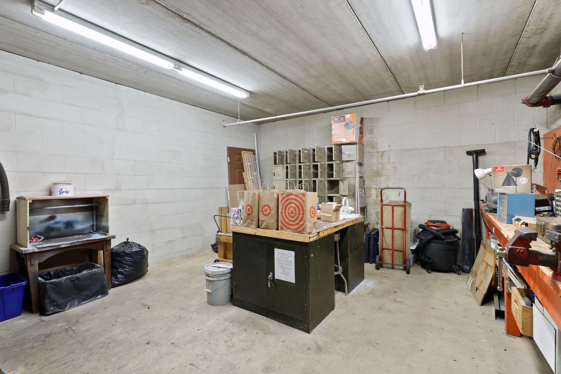 10540 43rd Avenue N Unit: 111
