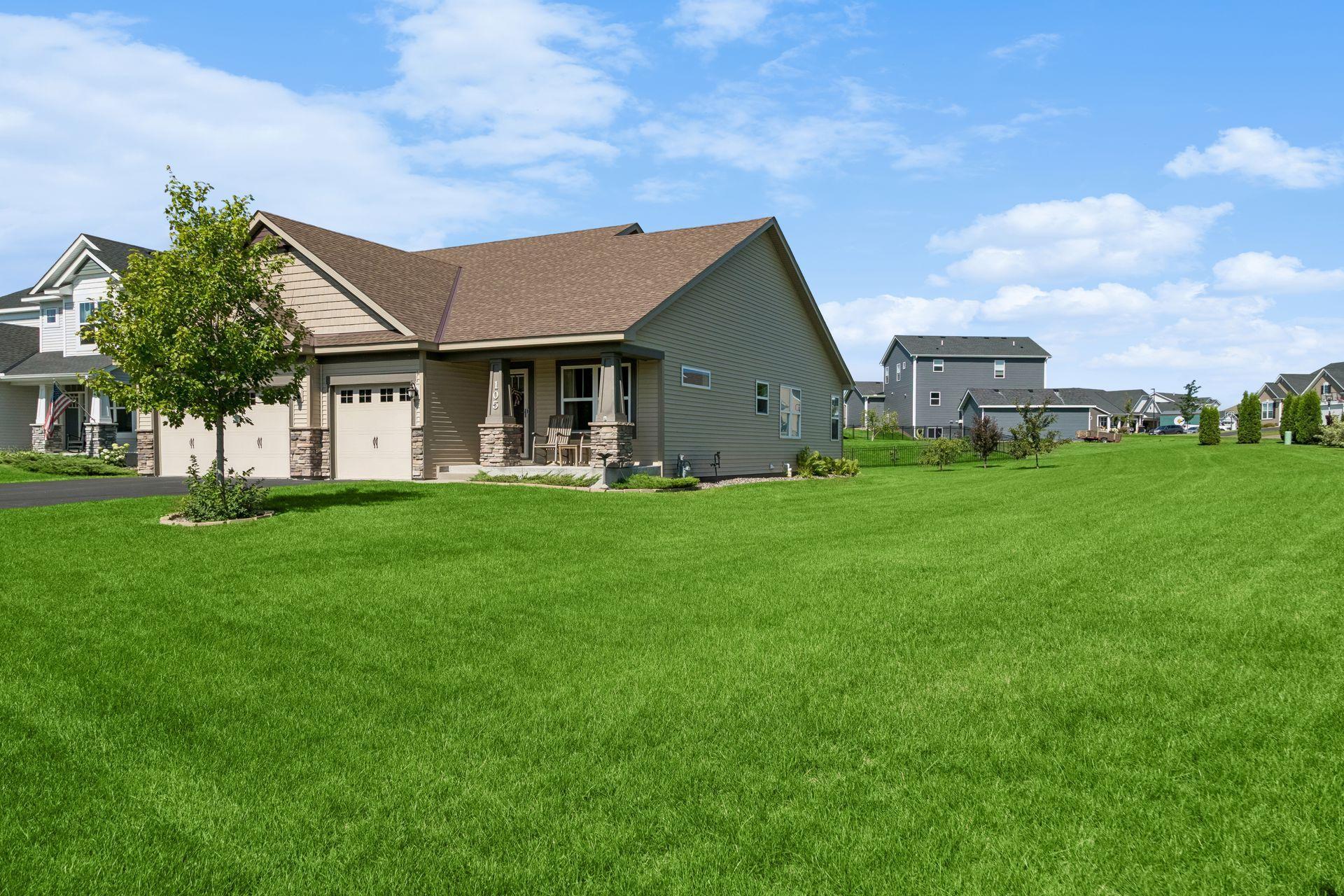 105 2nd Street SW