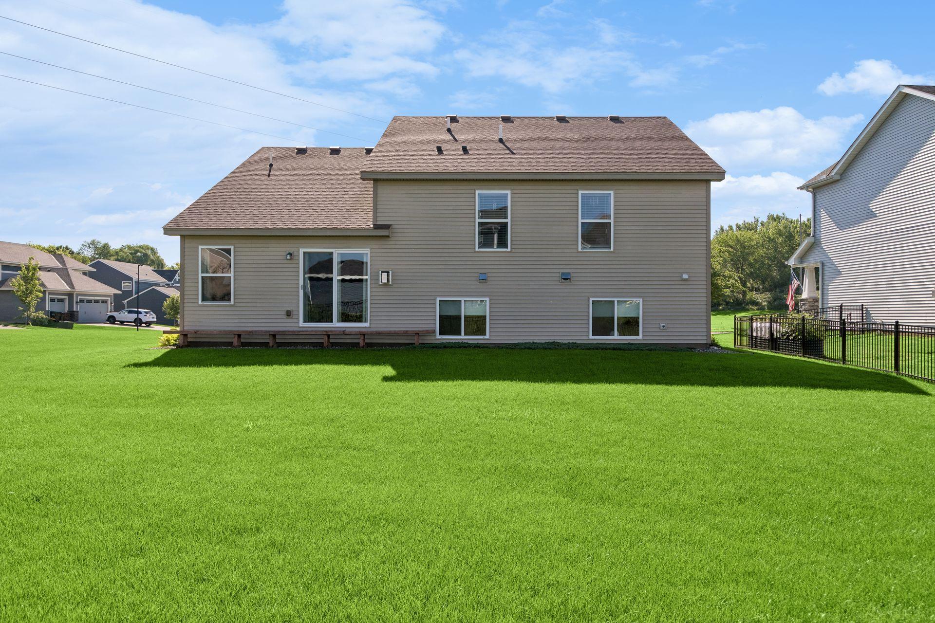 105 2nd Street SW