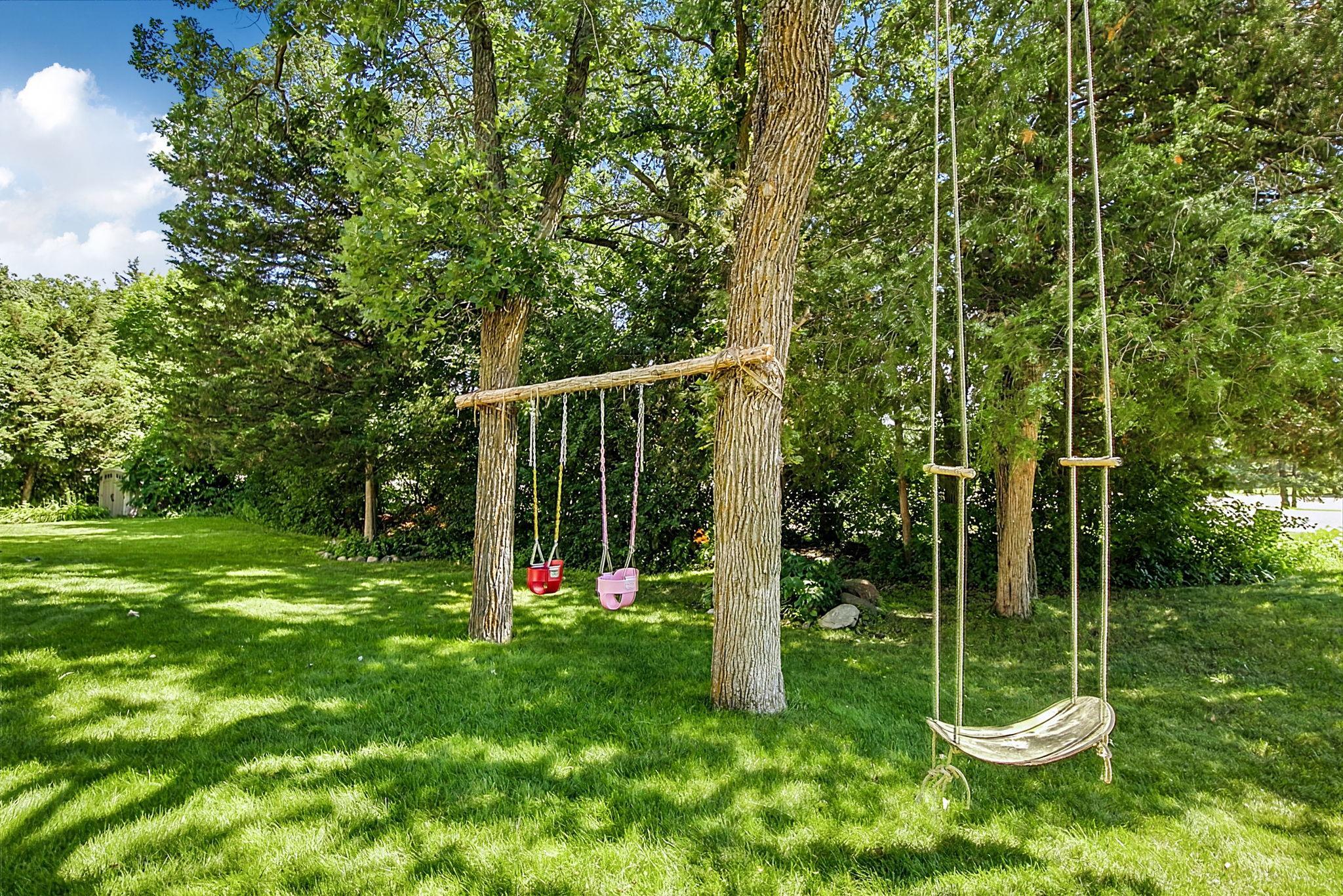 14000 Parkview Drive